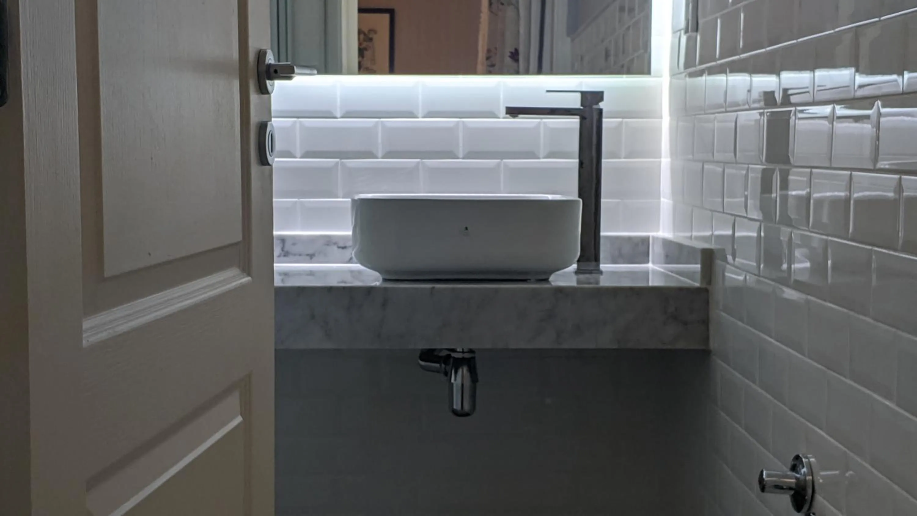 Bathroom in Hotel Quijote