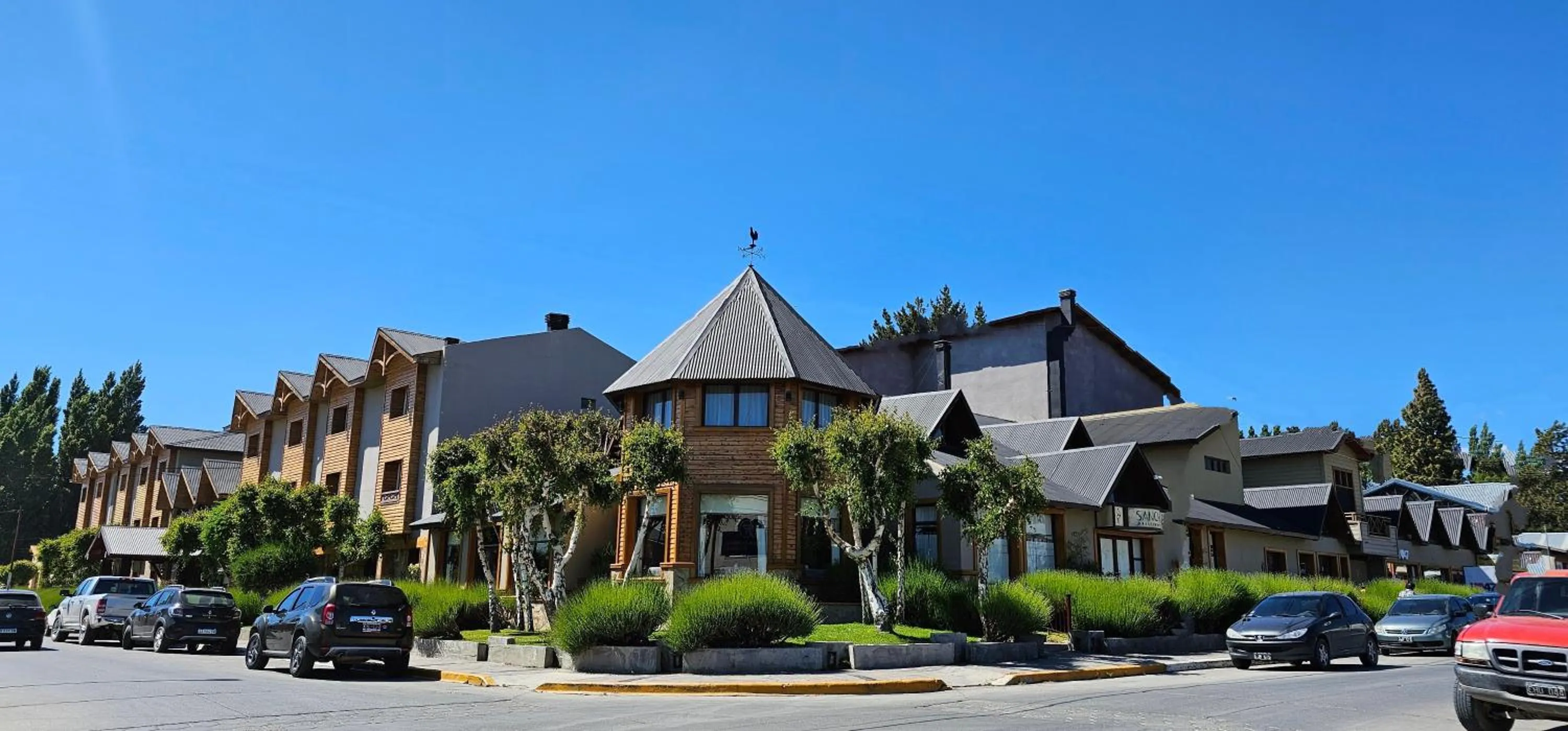 Facade/entrance in Hotel Quijote