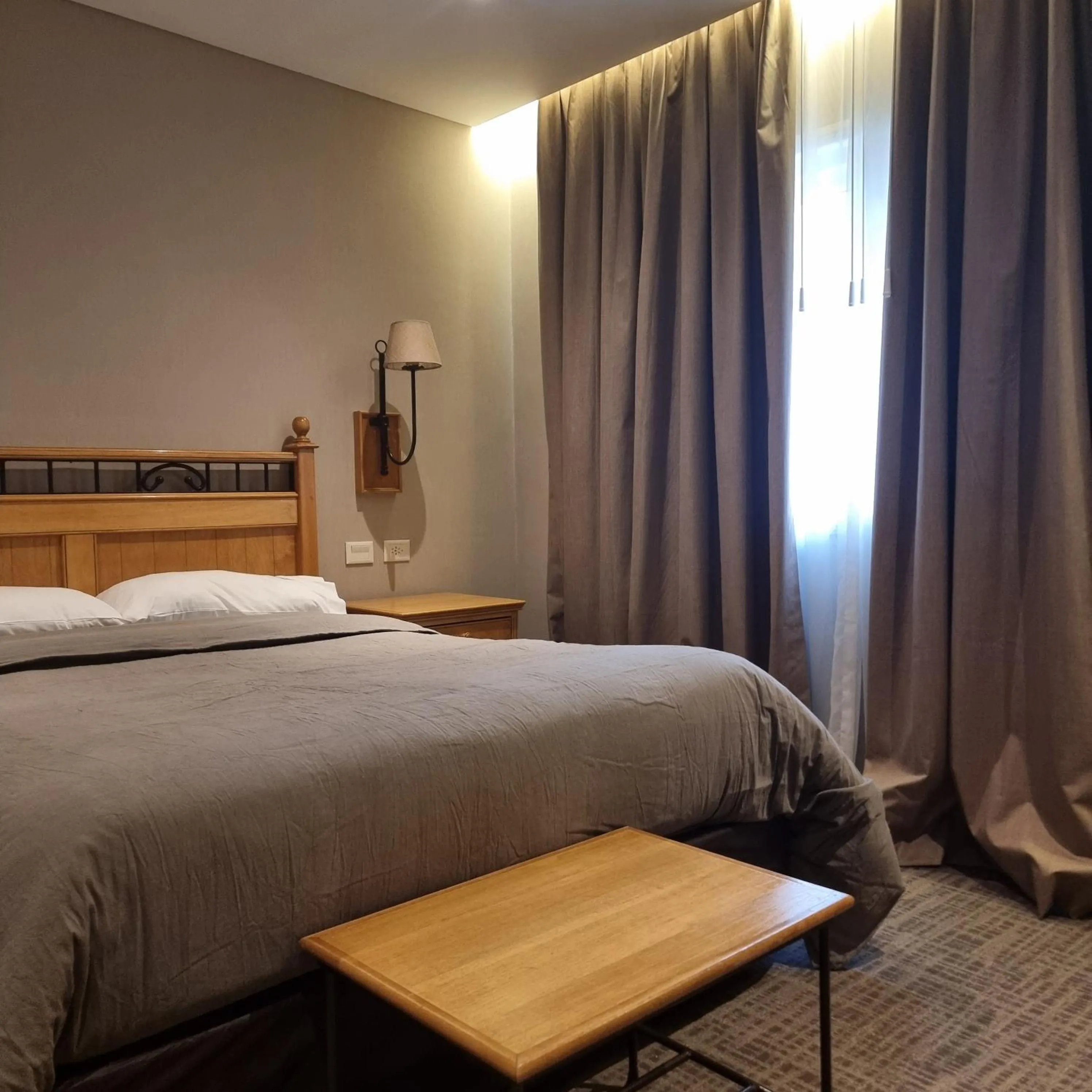 Bed in Hotel Quijote