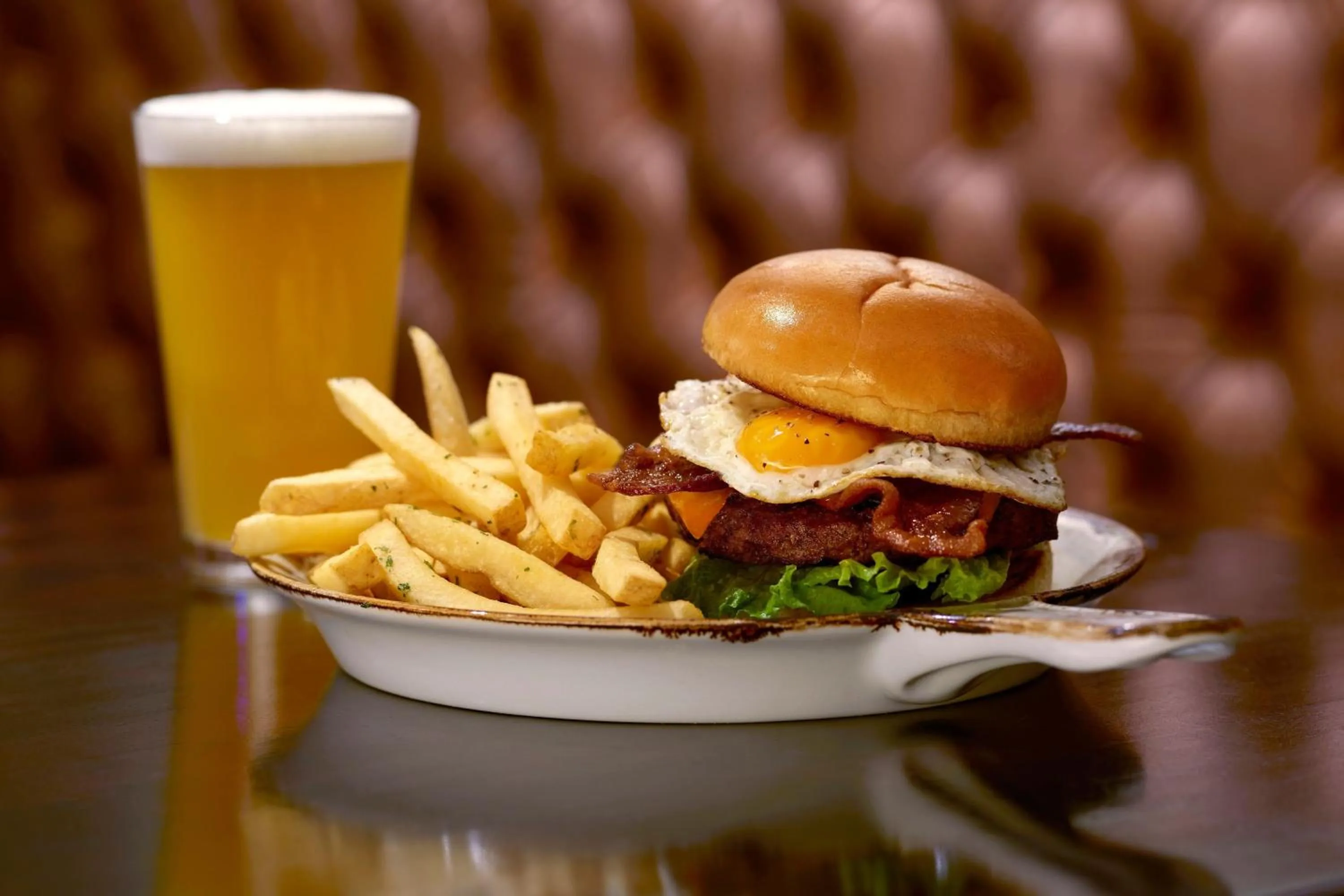 Restaurant/places to eat in Sheraton Kansas City Hotel at Crown Center