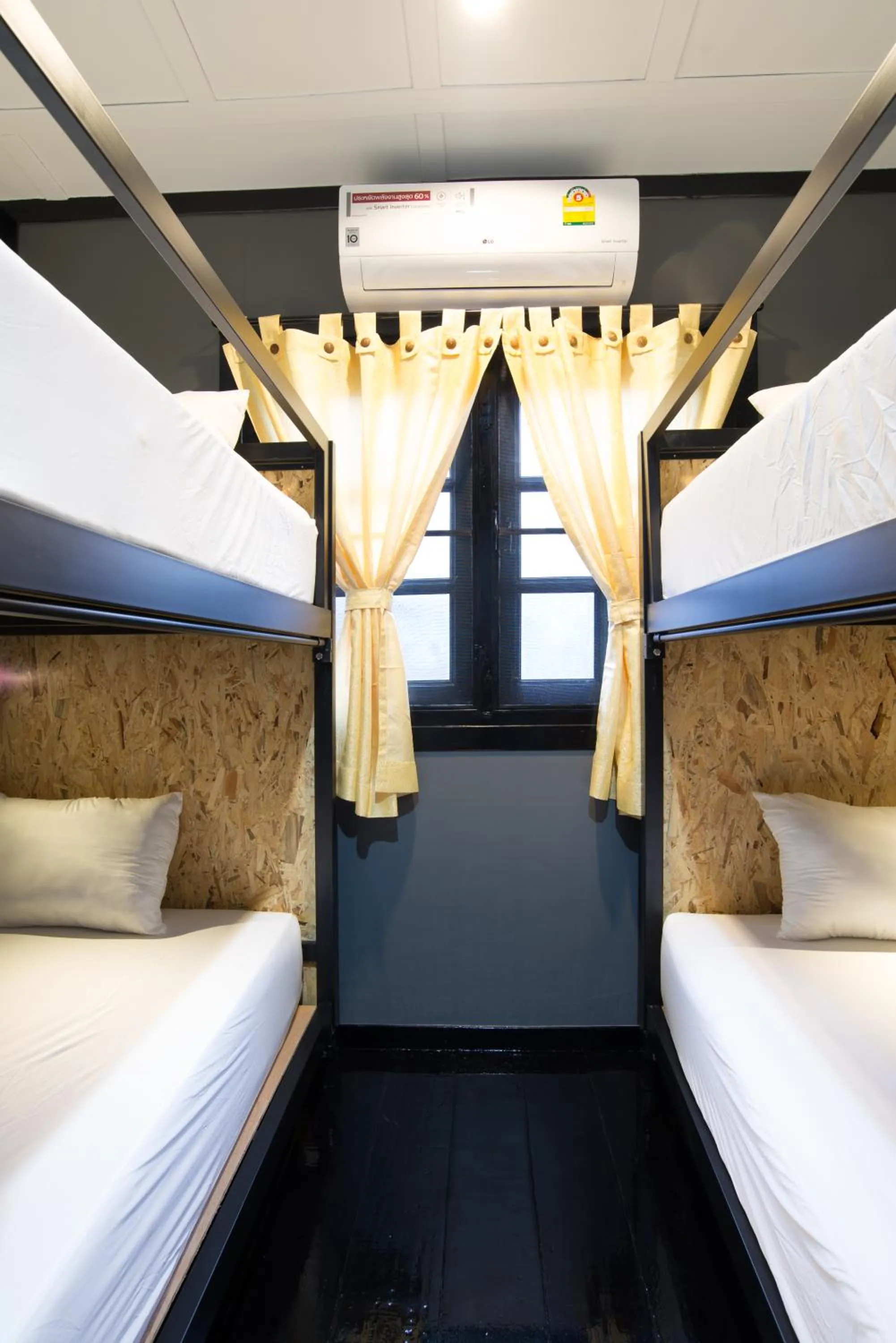 Bed in Sawatdee Guesthouse the Original