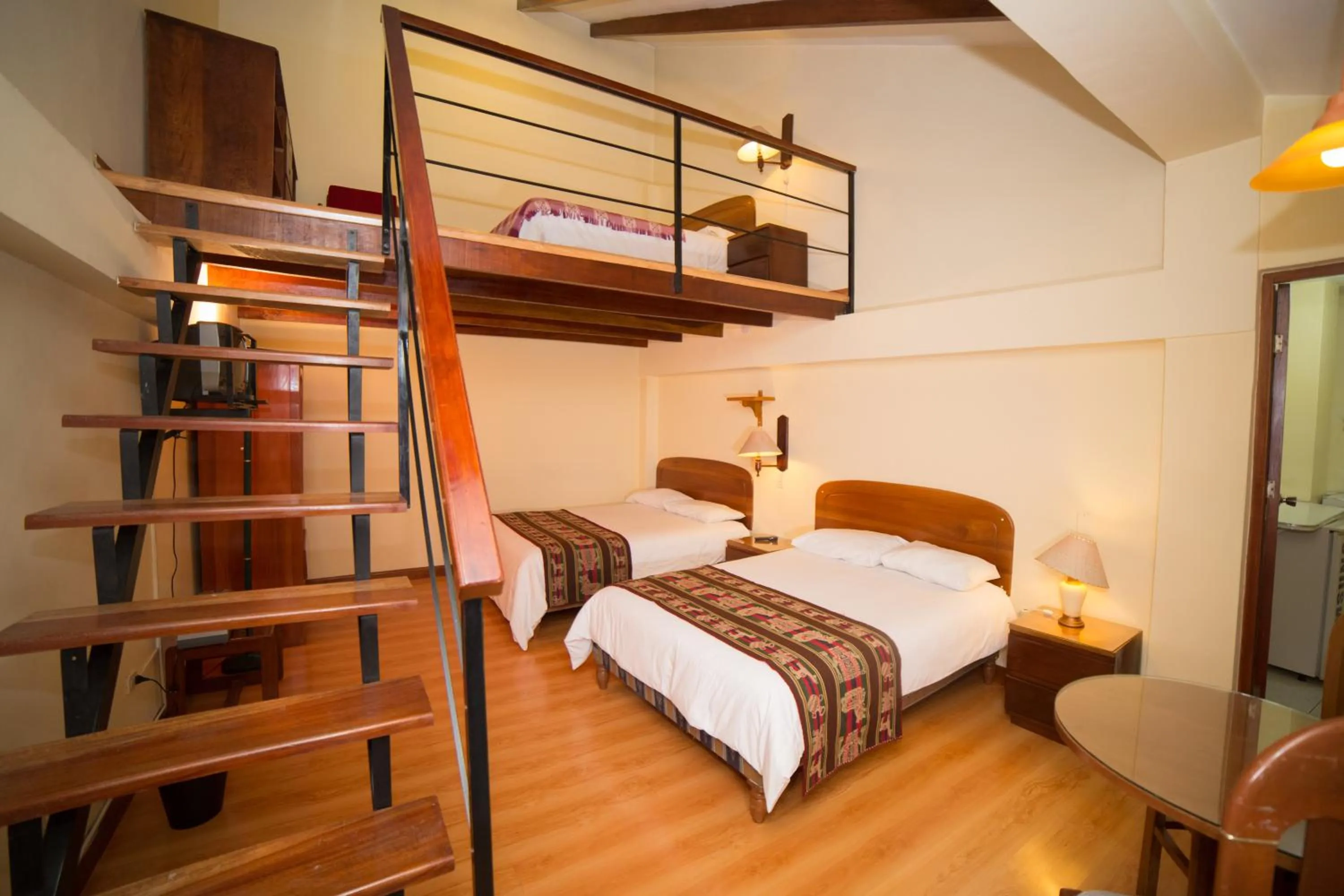 Bed in Los Aticos B&B with Coworking