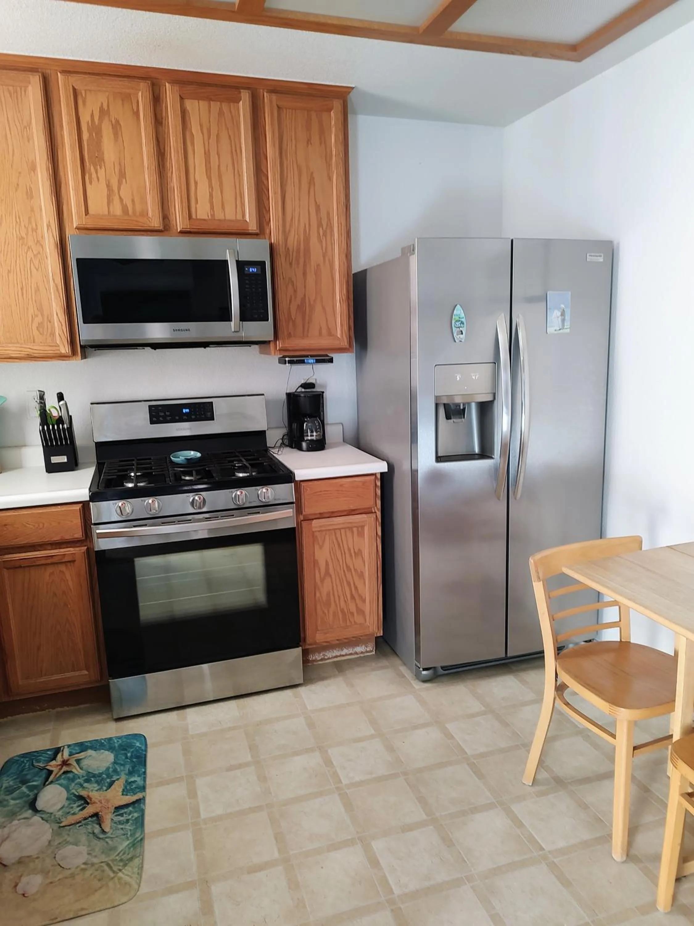 Kitchen or kitchenette in Pacific Plaza Resort