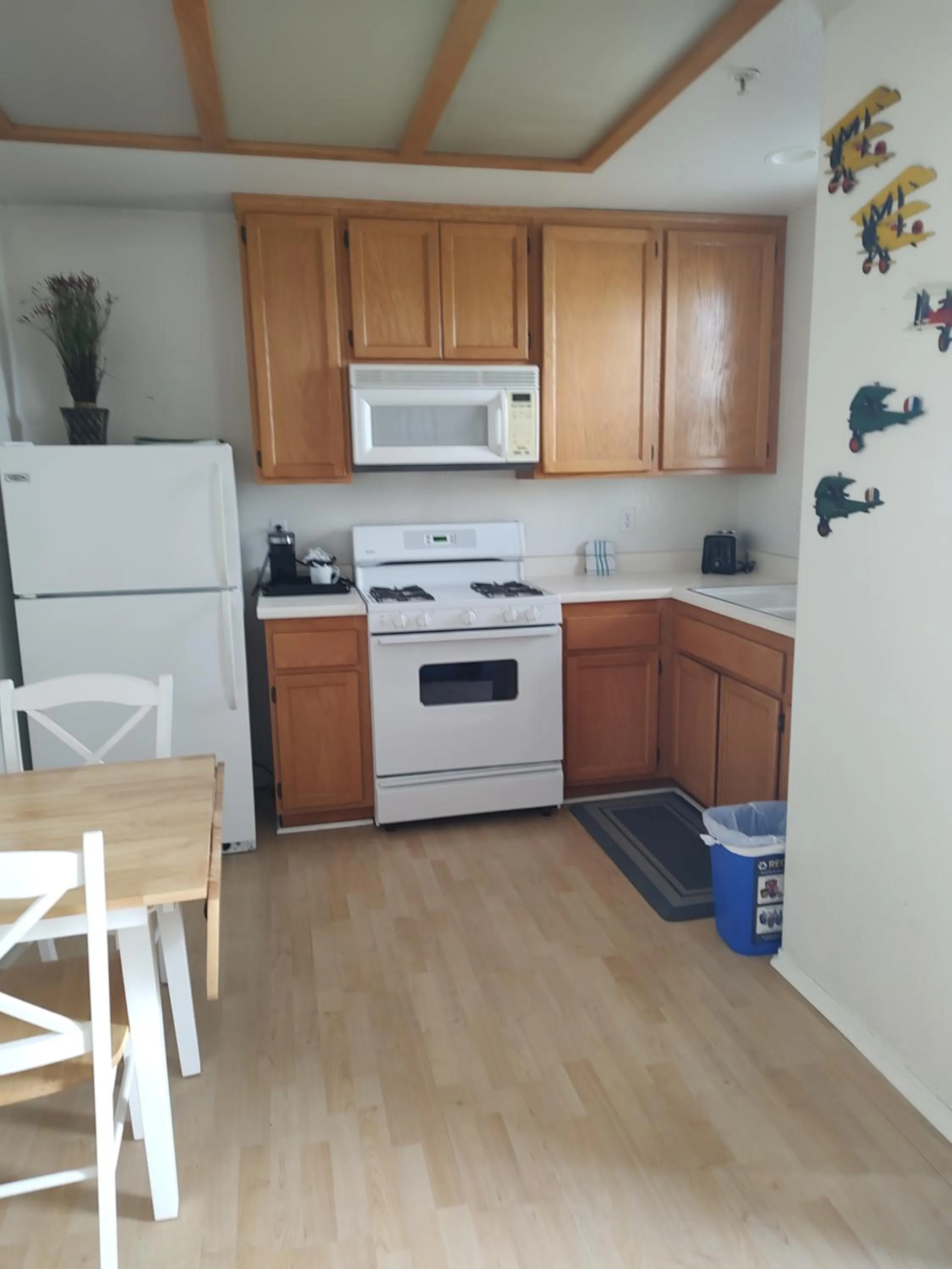 Kitchen or kitchenette in Pacific Plaza Resort