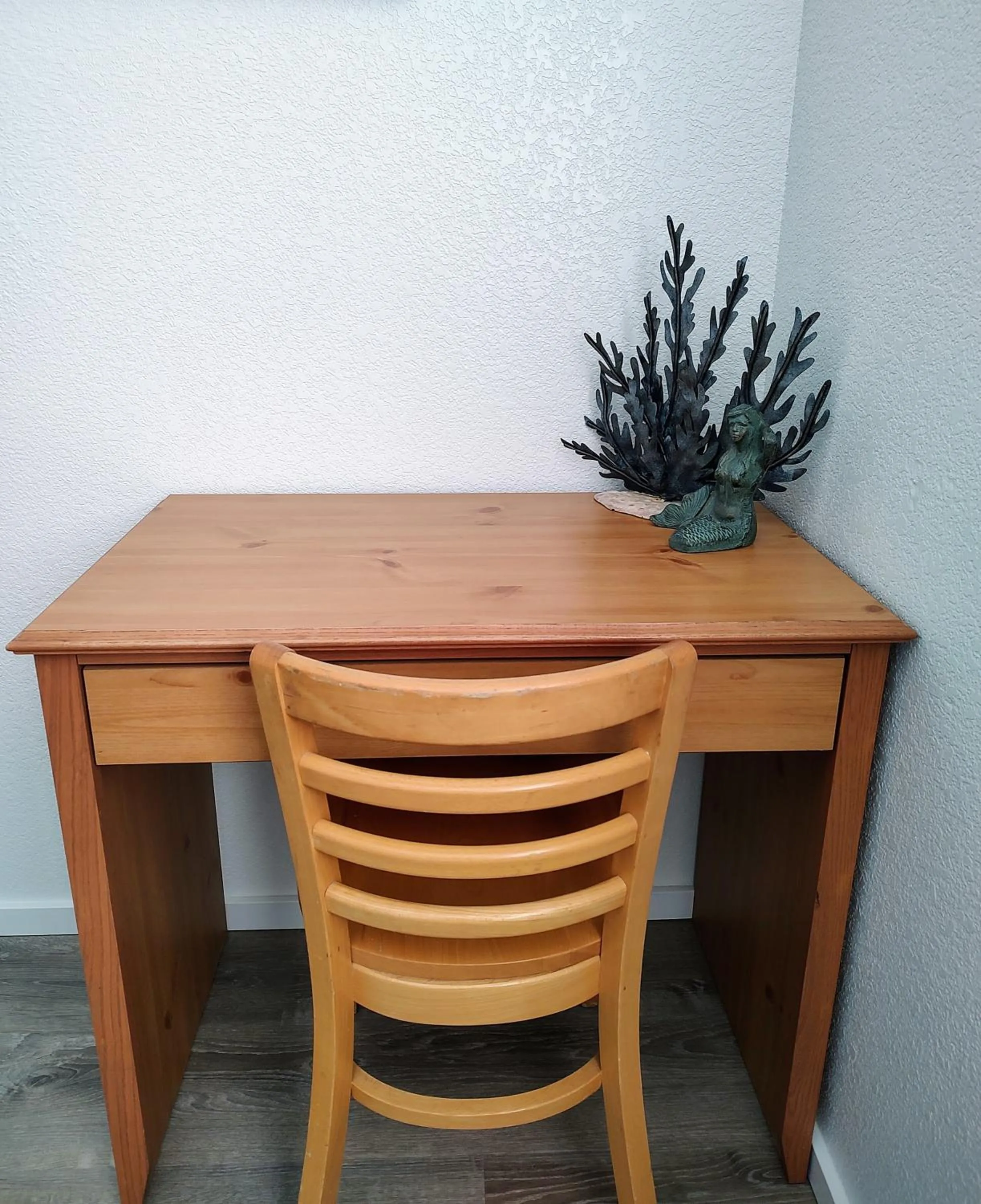 Bedroom in Pacific Plaza Resort