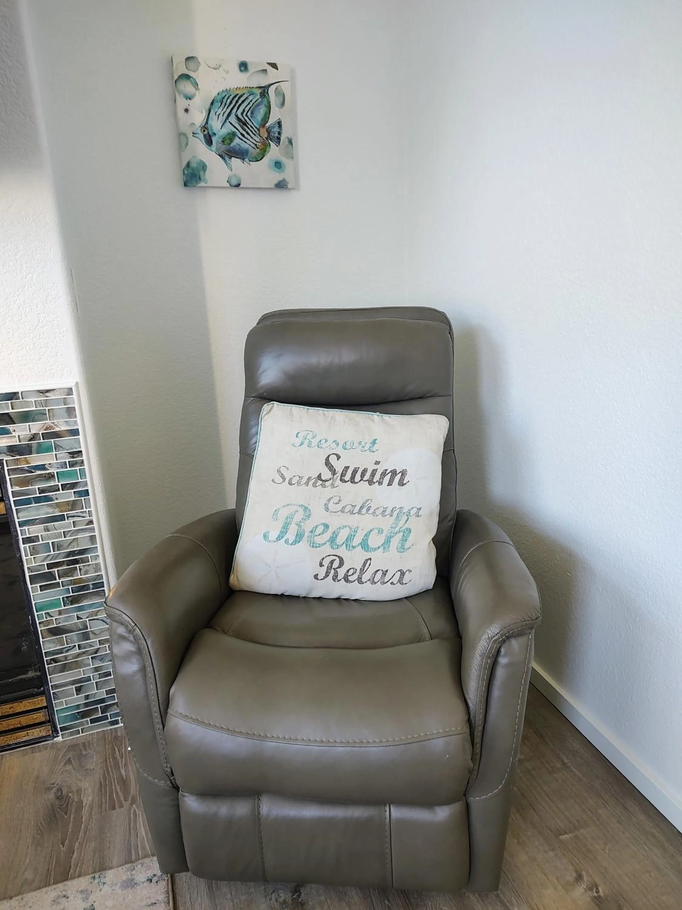 Living room in Pacific Plaza Resort