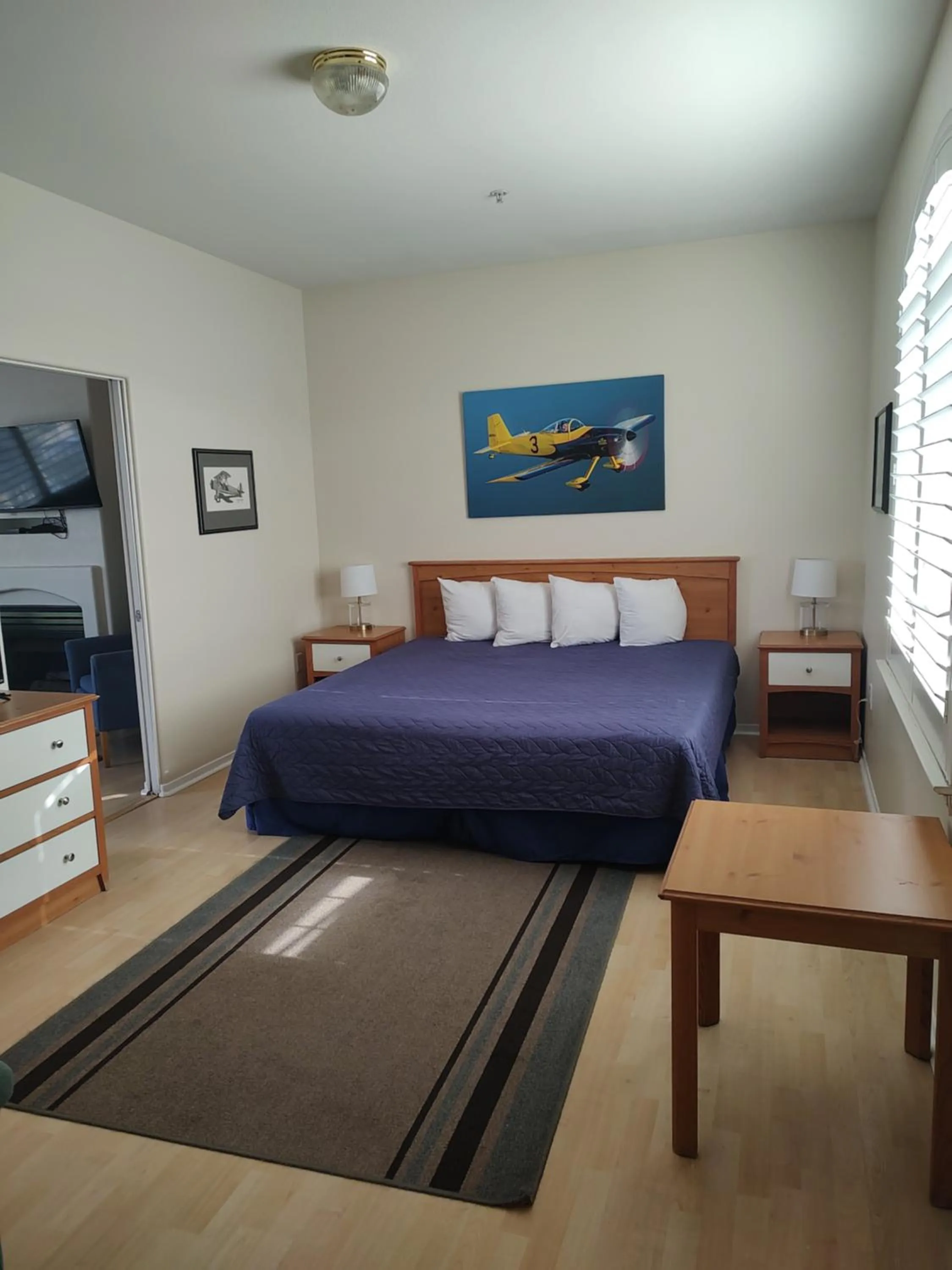 Bed in Pacific Plaza Resort