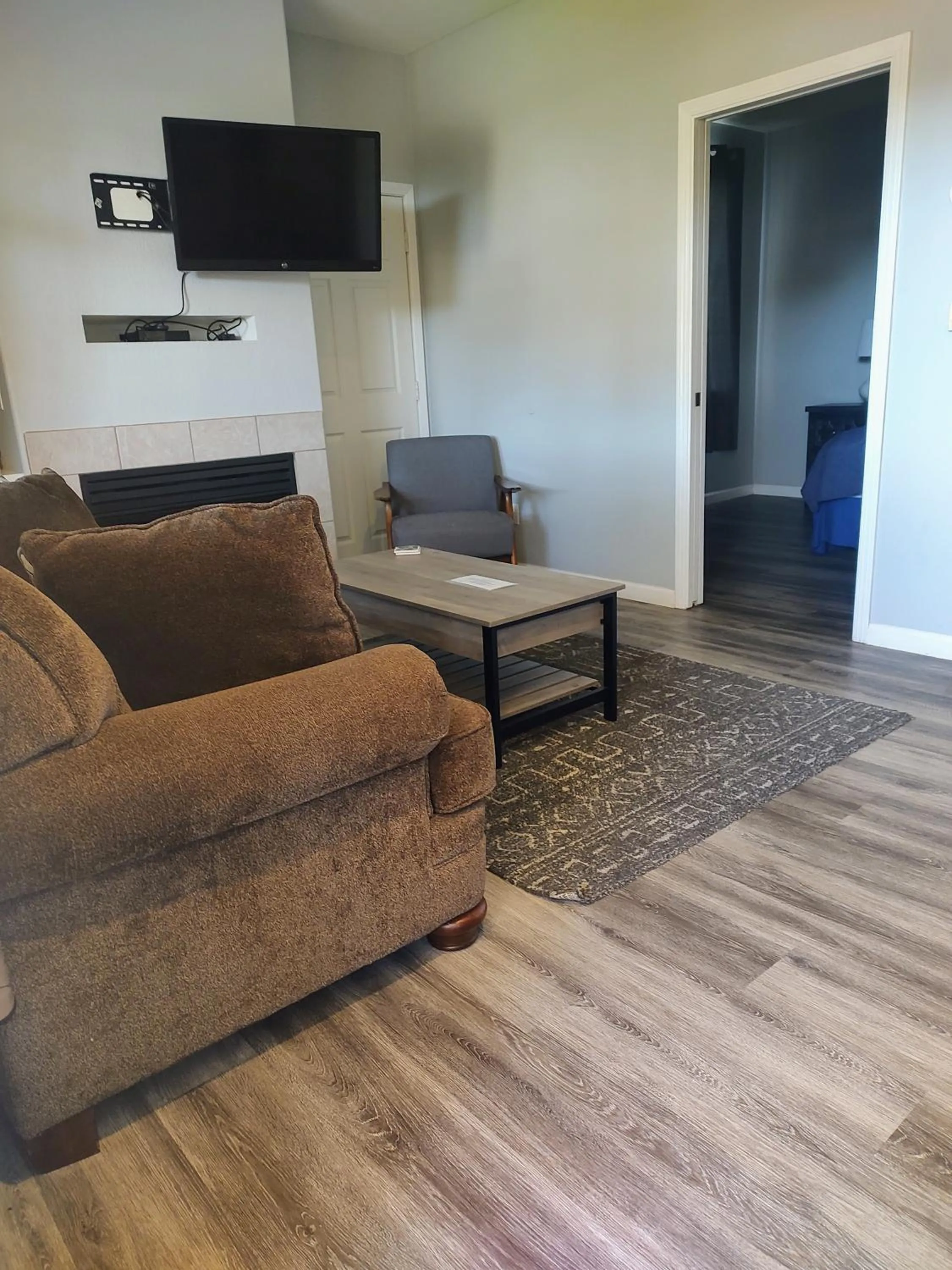 Living room in Pacific Plaza Resort