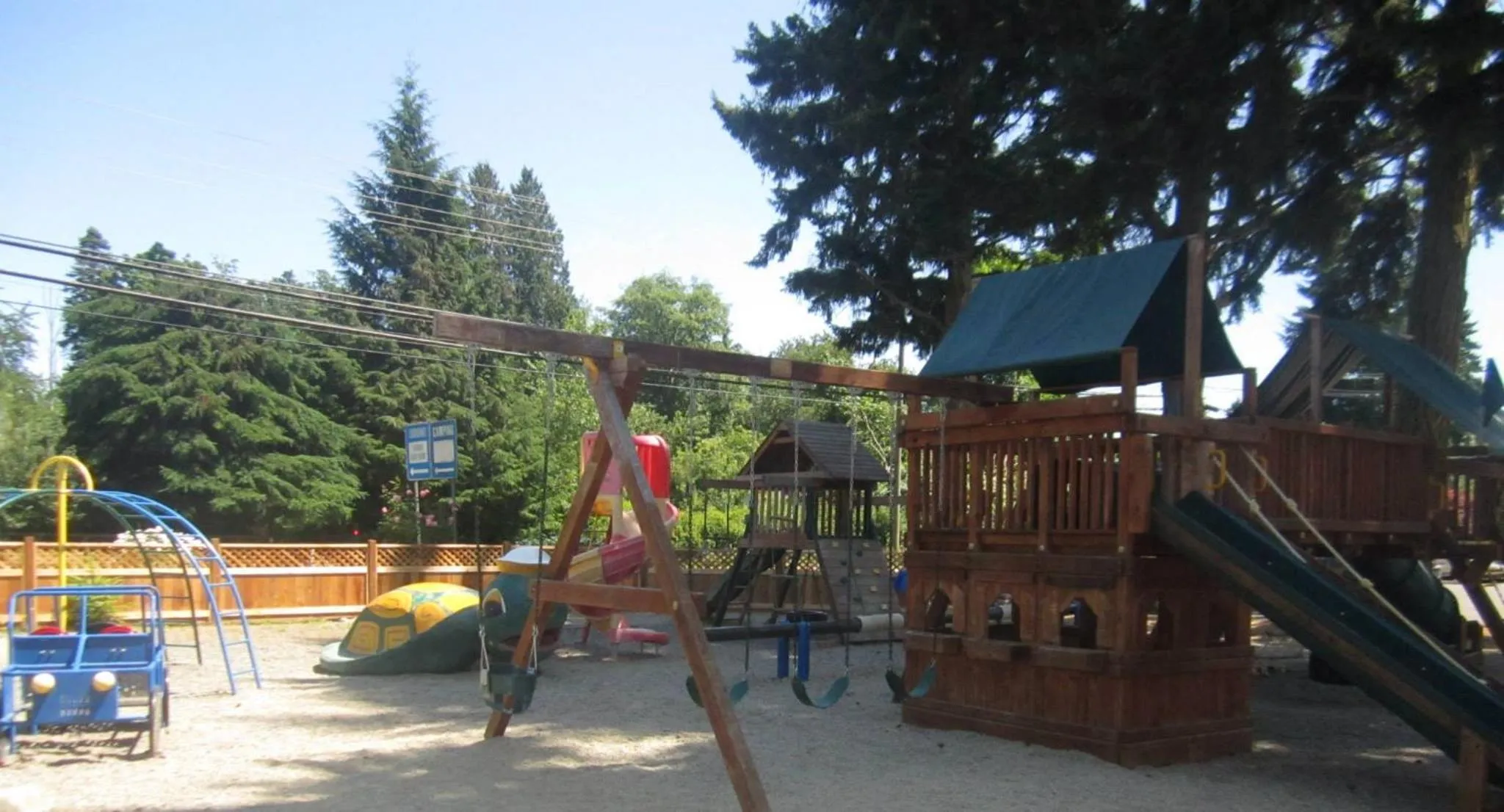 Children play ground in Riverside Resort & RV Park
