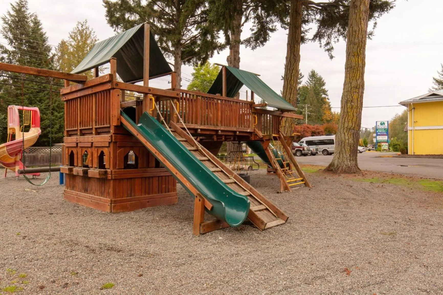Children play ground in Riverside Resort & RV Park