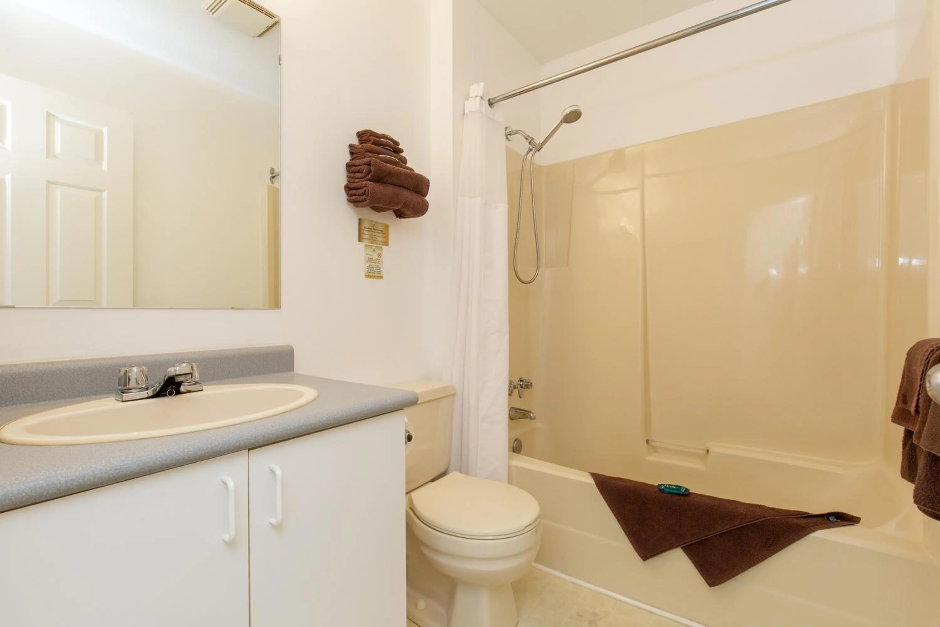 Shower in Riverside Resort & RV Park