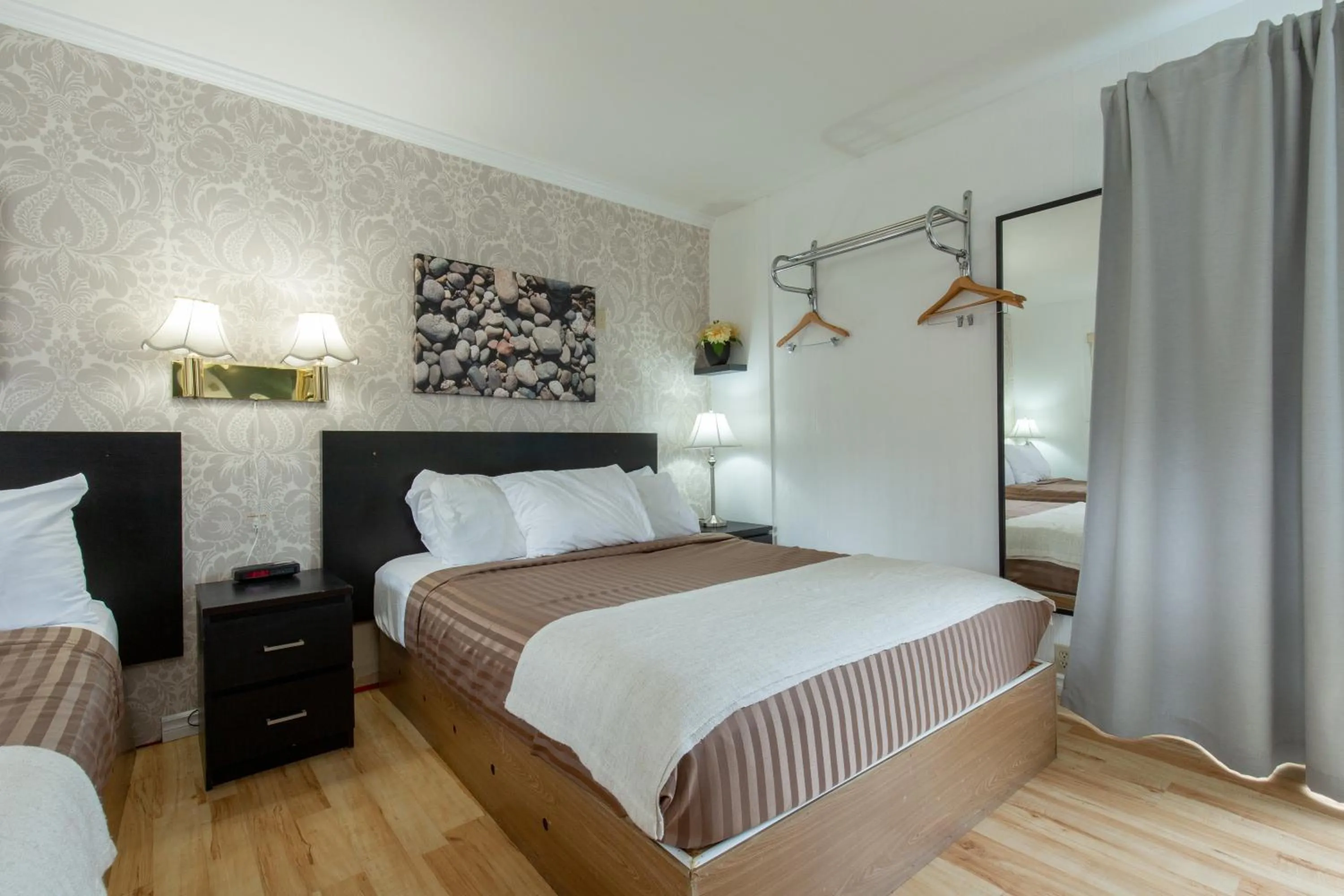 Bed in Riverside Resort & RV Park