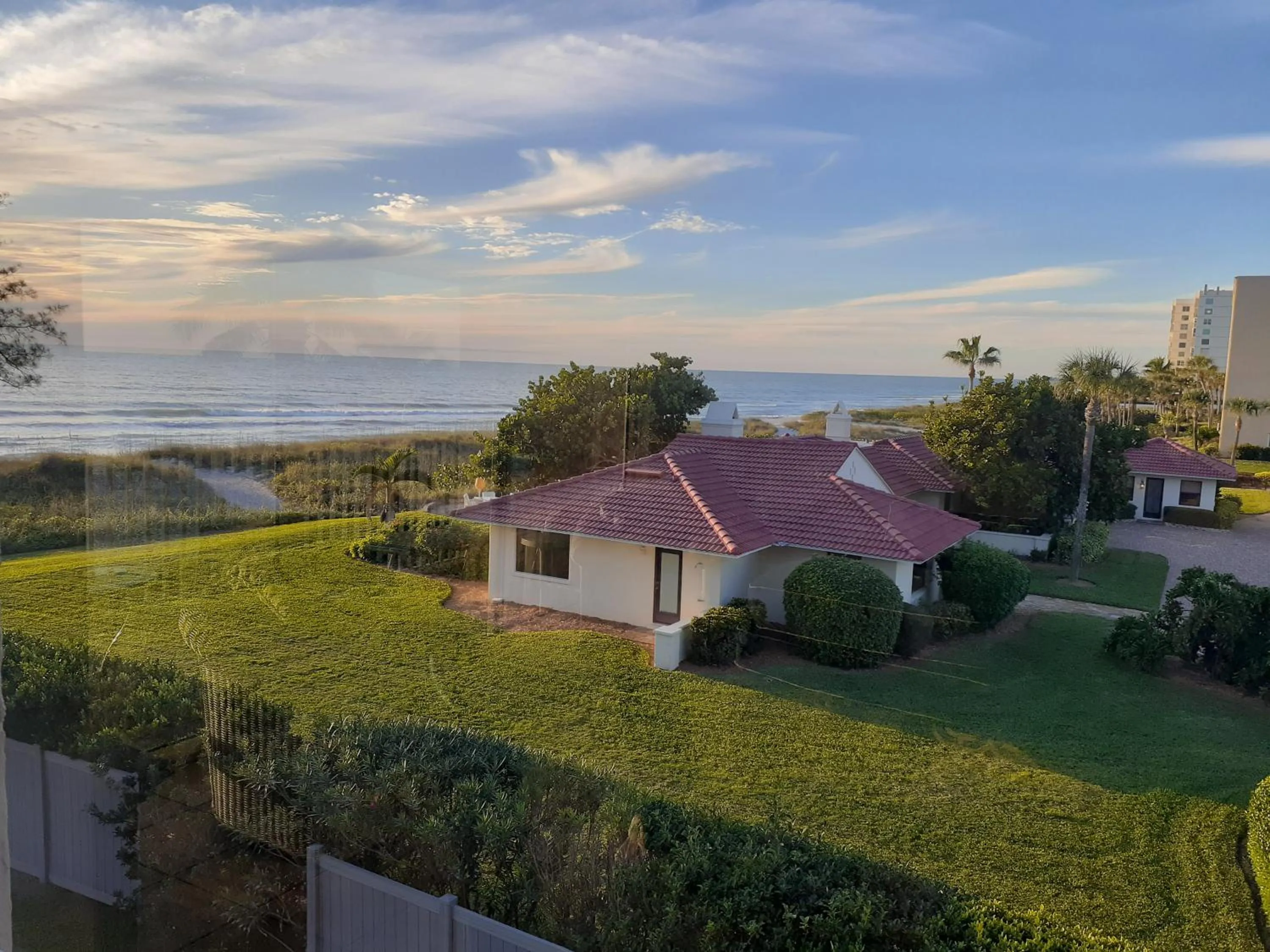 Neighbourhood in Turtle Crawl Inn - Longboat Key