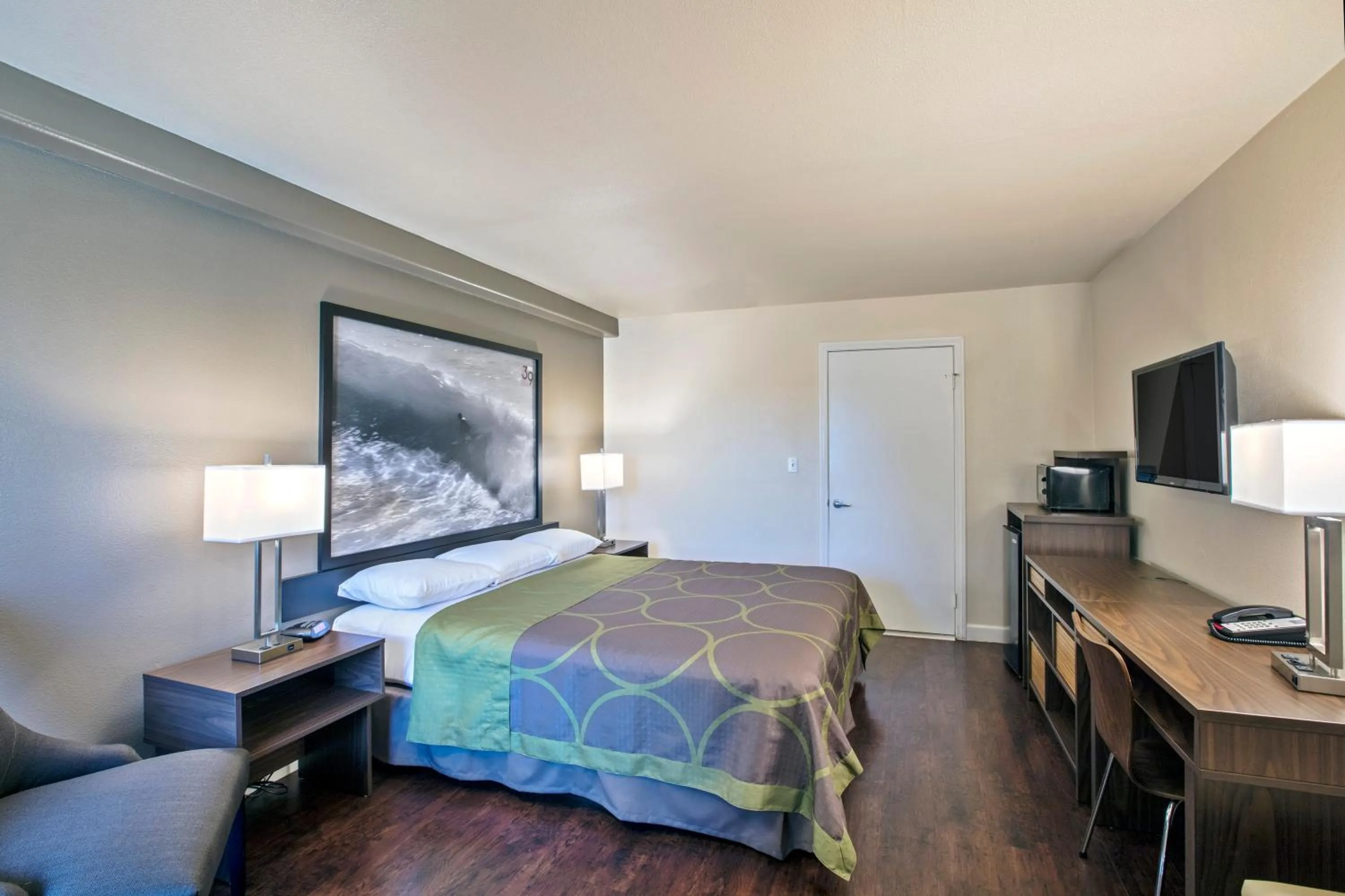 Photo of the whole room, Bed in The Hotel 39