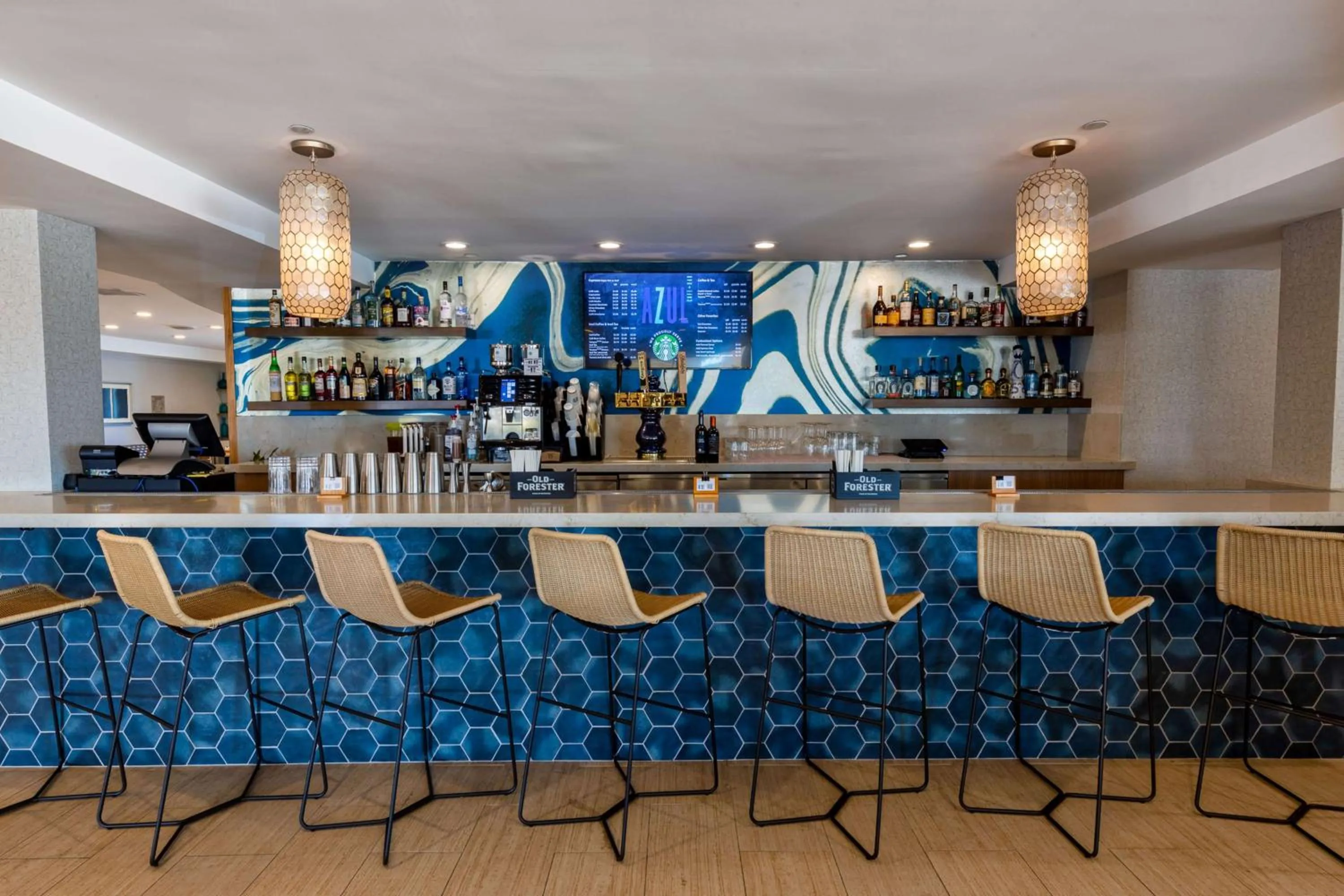 Restaurant/places to eat in Redondo Beach Hotel, Tapestry Collection by Hilton