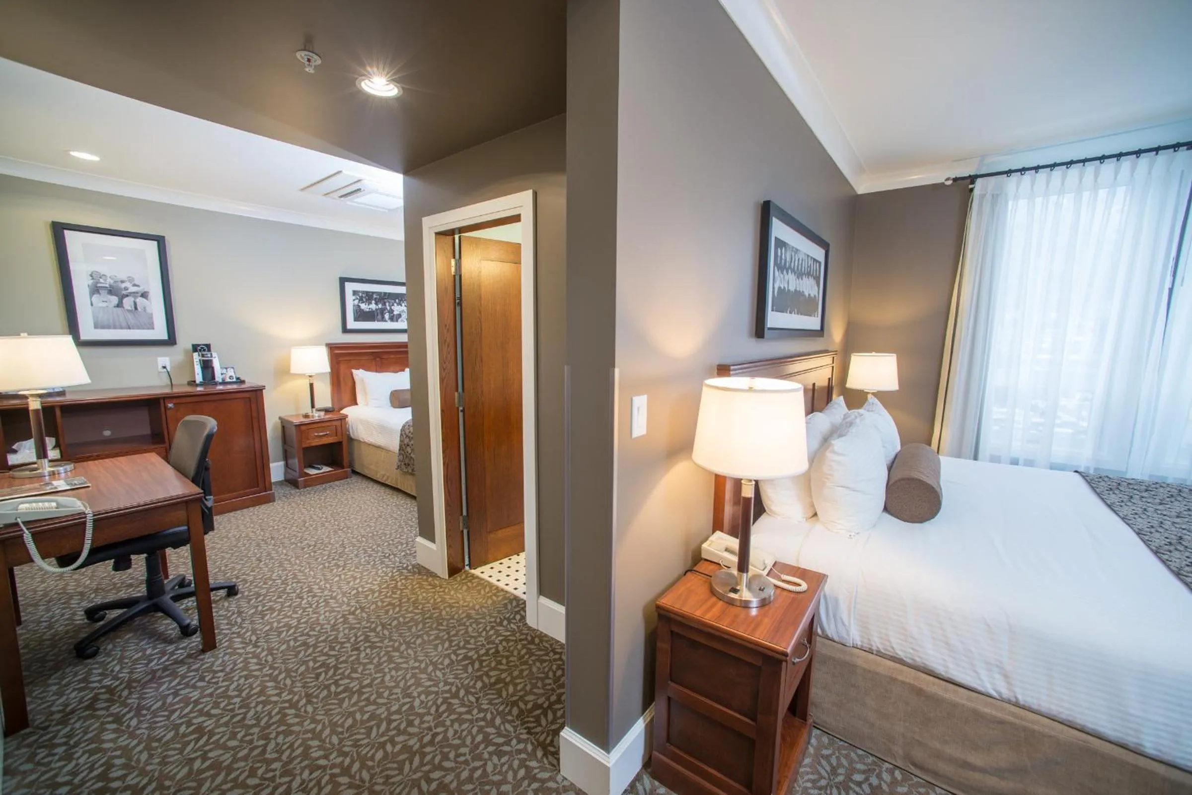 Photo of the whole room, Bed in Hume Hotel & Spa