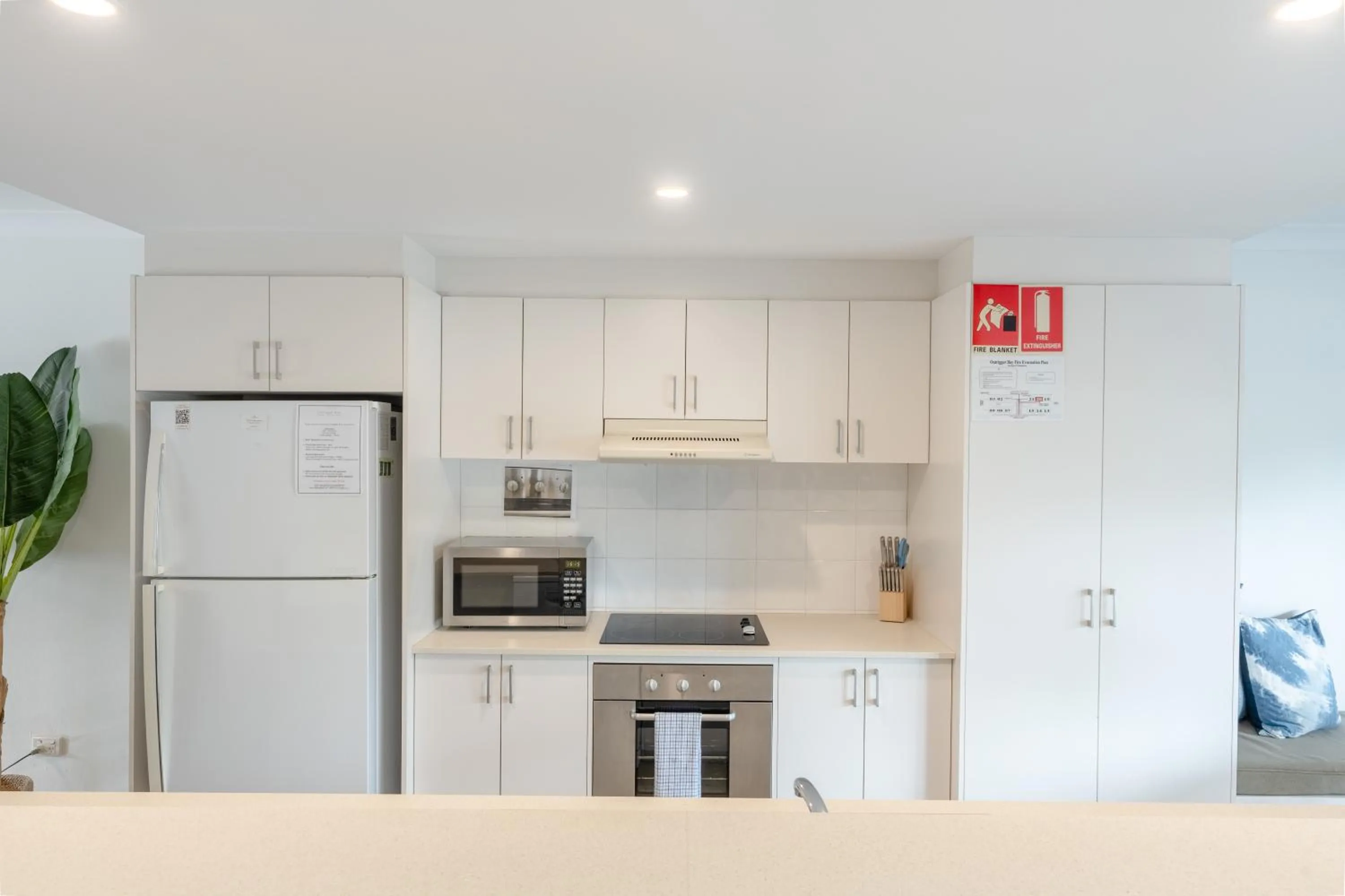 Kitchen or kitchenette in Outrigger Bay