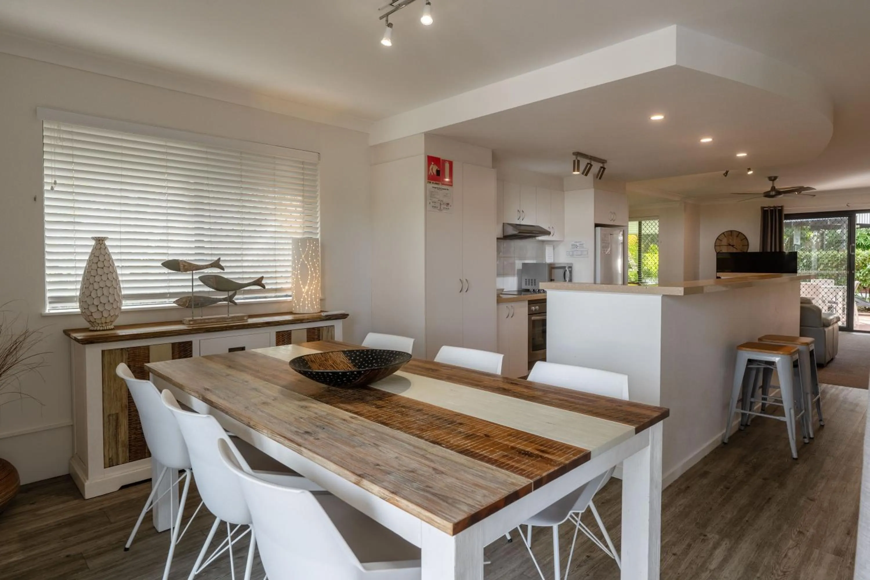 Kitchen or kitchenette in Outrigger Bay