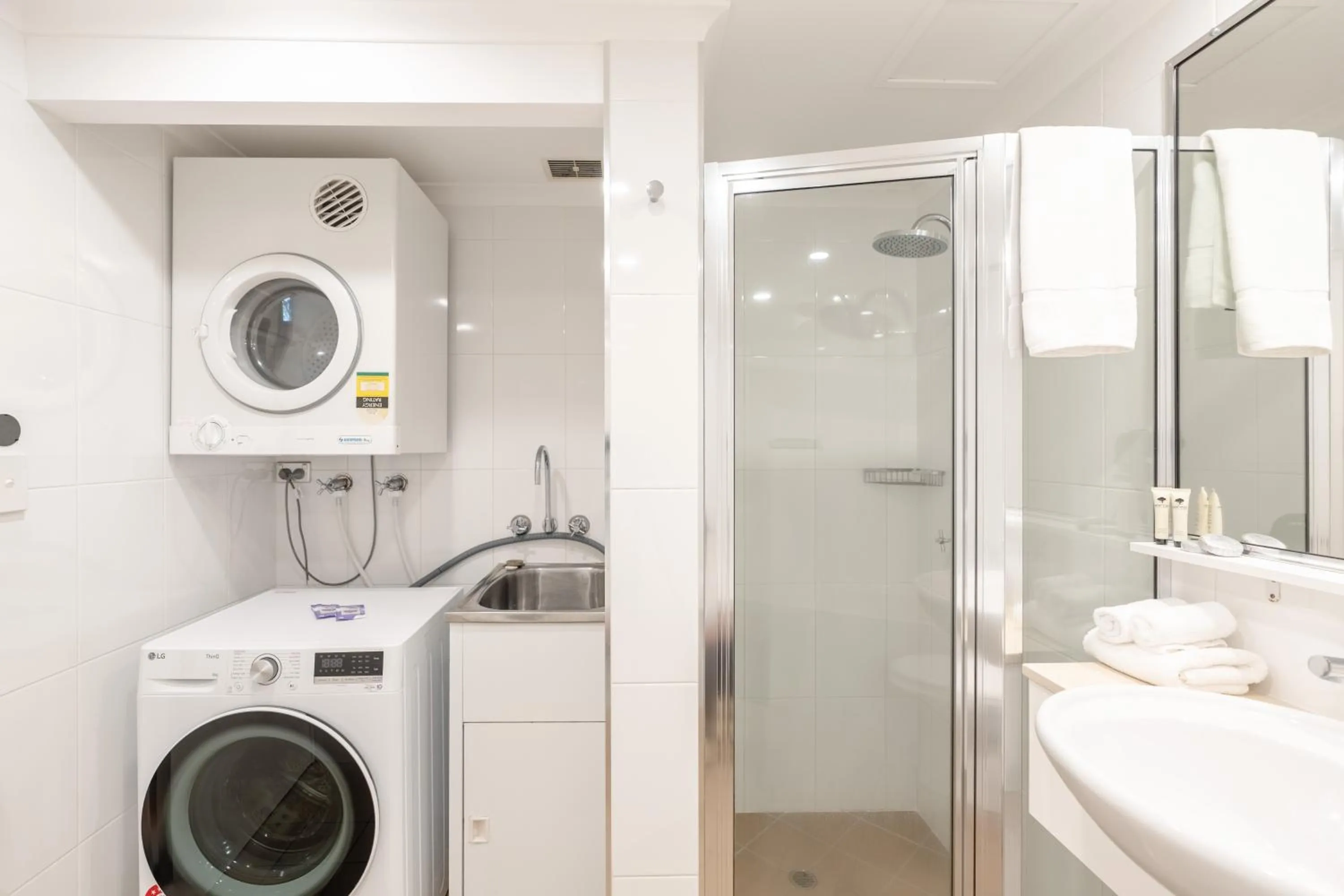 Bathroom in Outrigger Bay