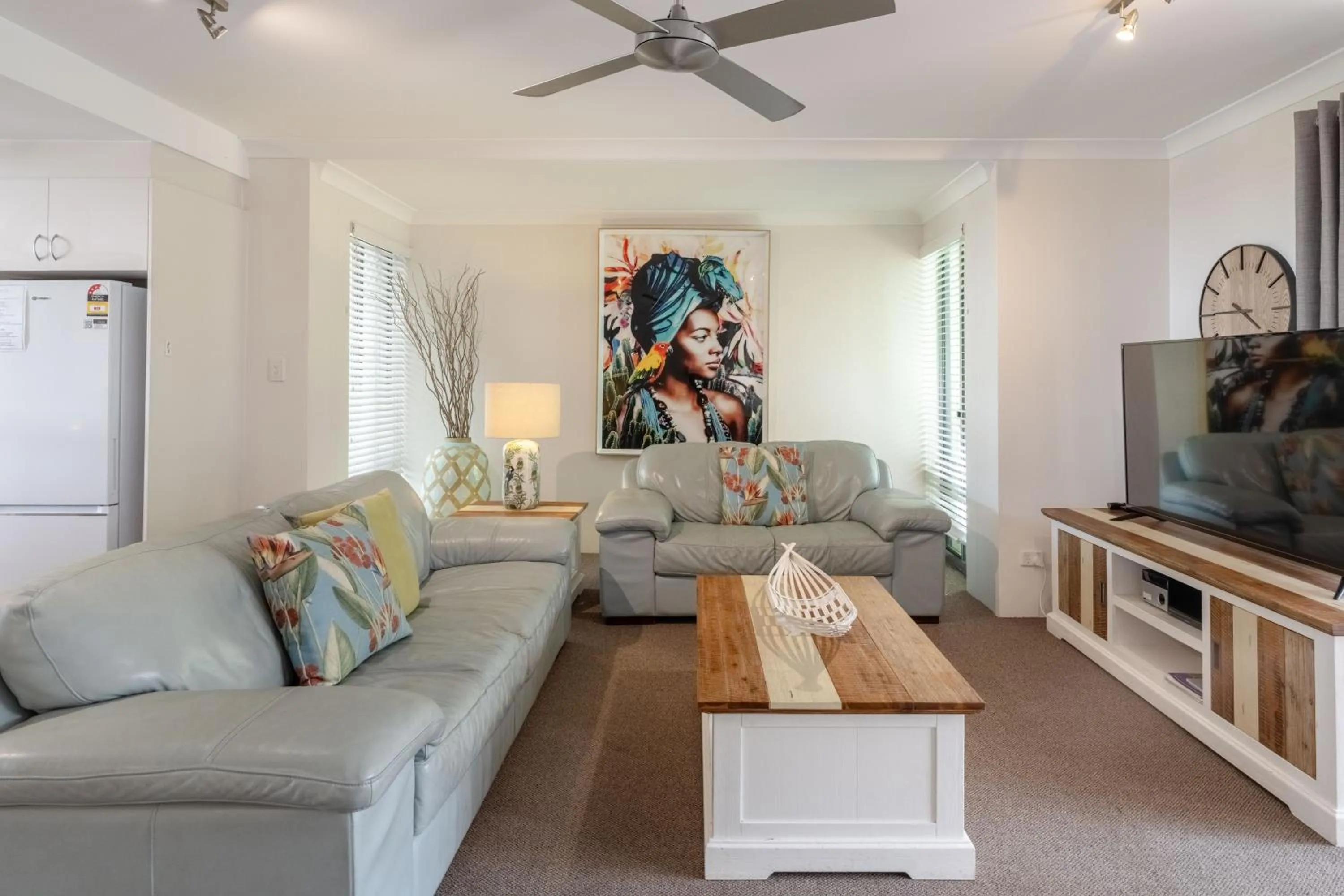 Living room in Outrigger Bay