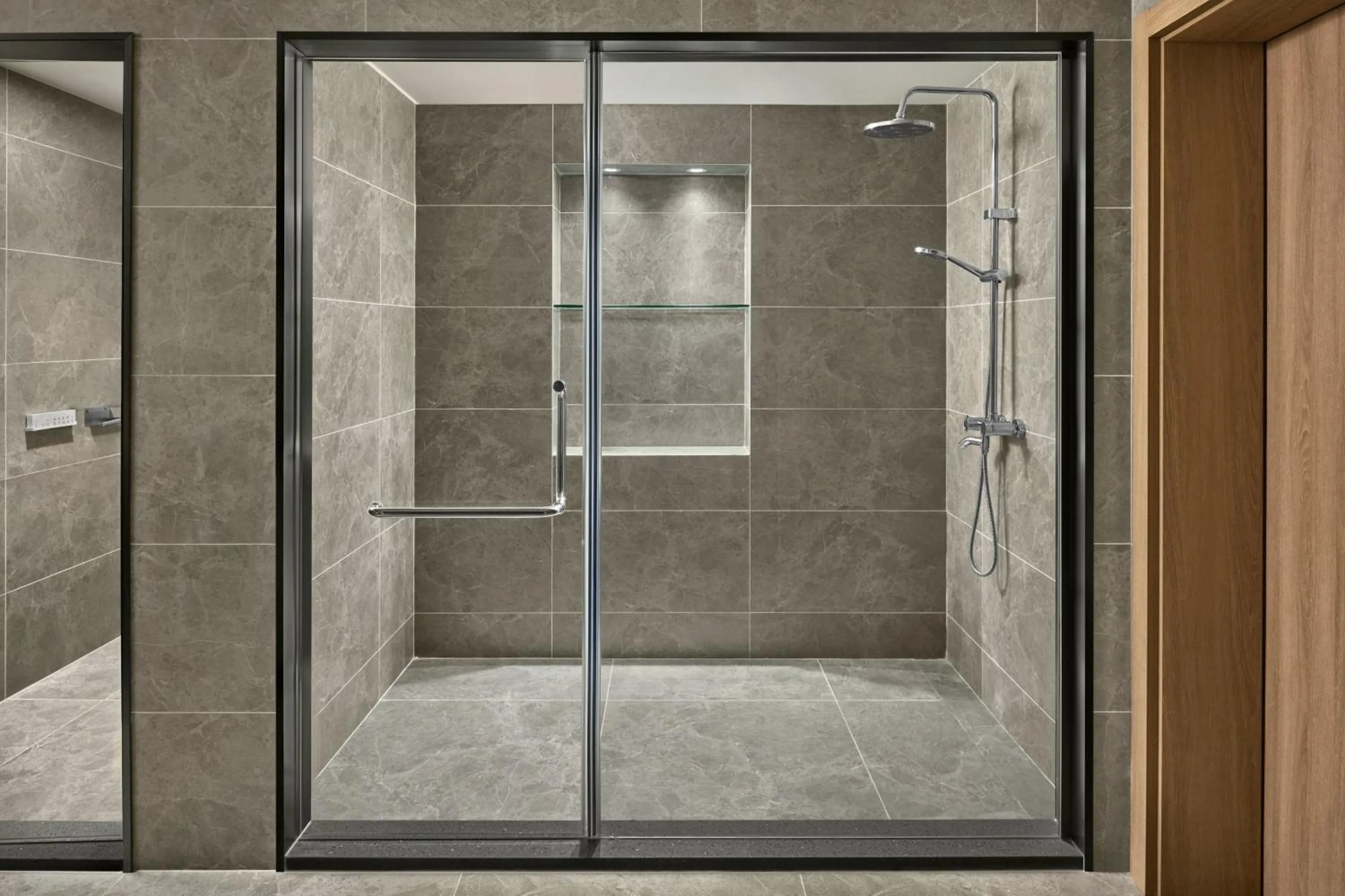 Bathroom in Sheraton Samoa Aggie Grey's Hotel & Bungalows