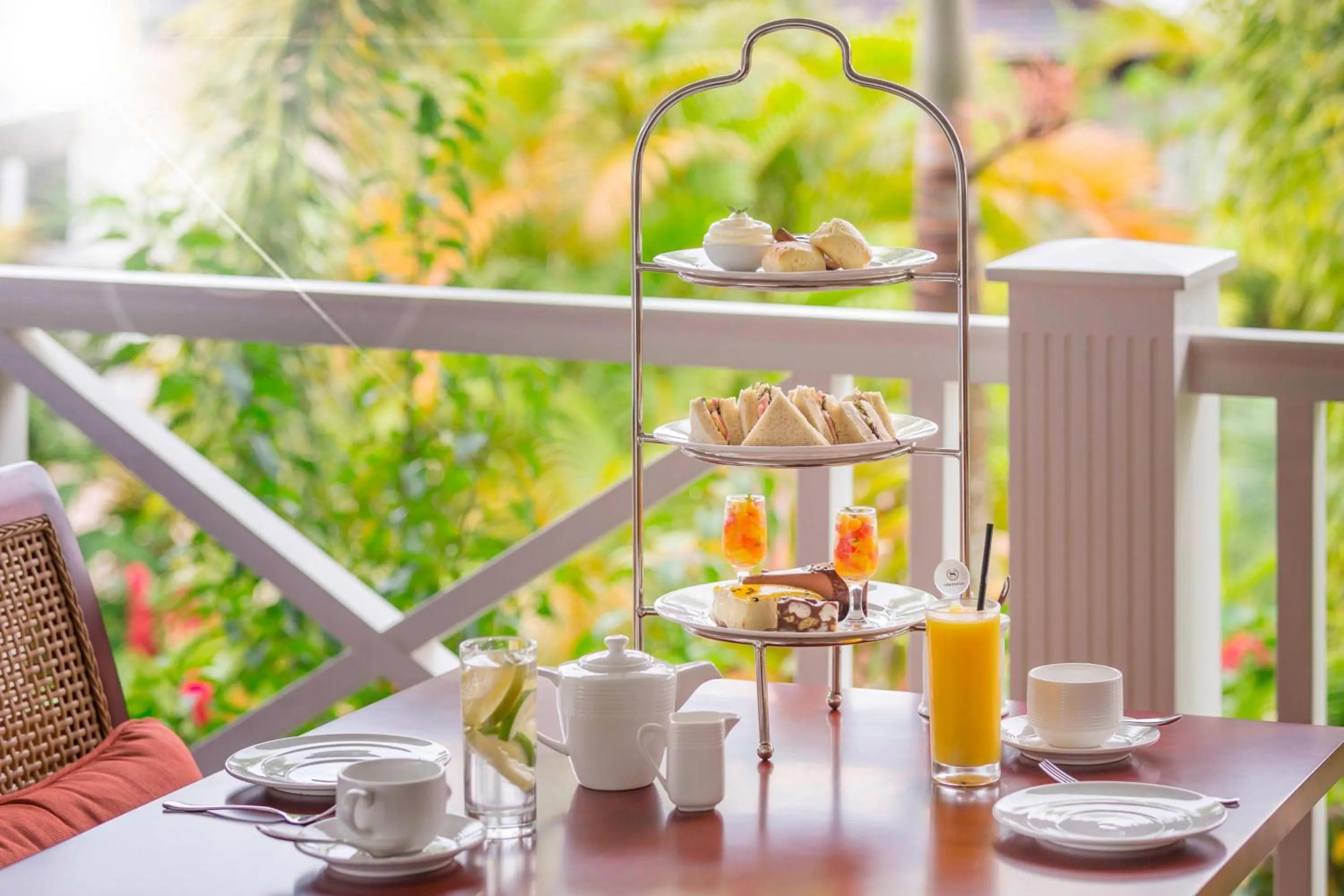Lobby or reception in Sheraton Samoa Aggie Grey's Hotel & Bungalows