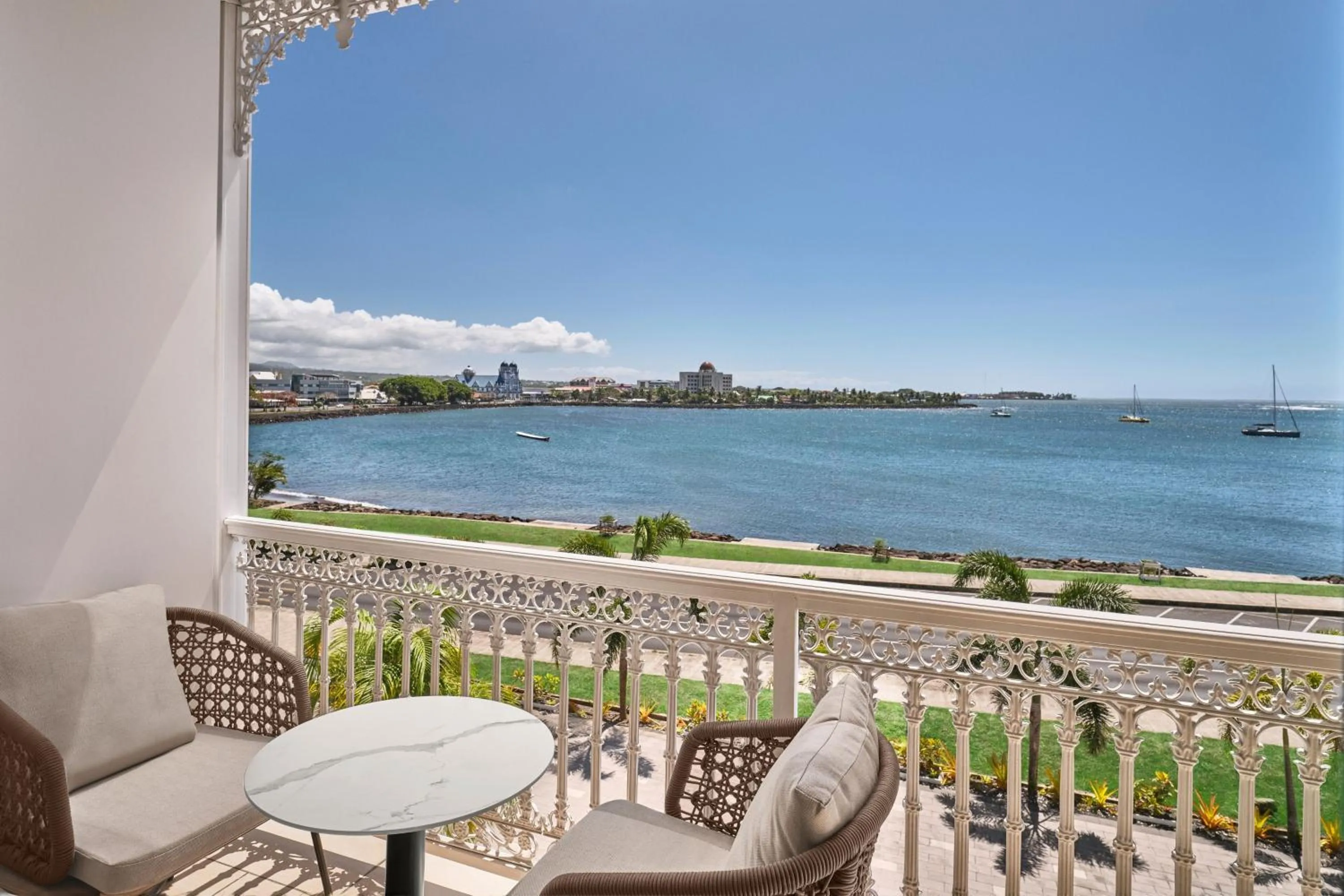 Photo of the whole room in Sheraton Samoa Aggie Grey's Hotel & Bungalows