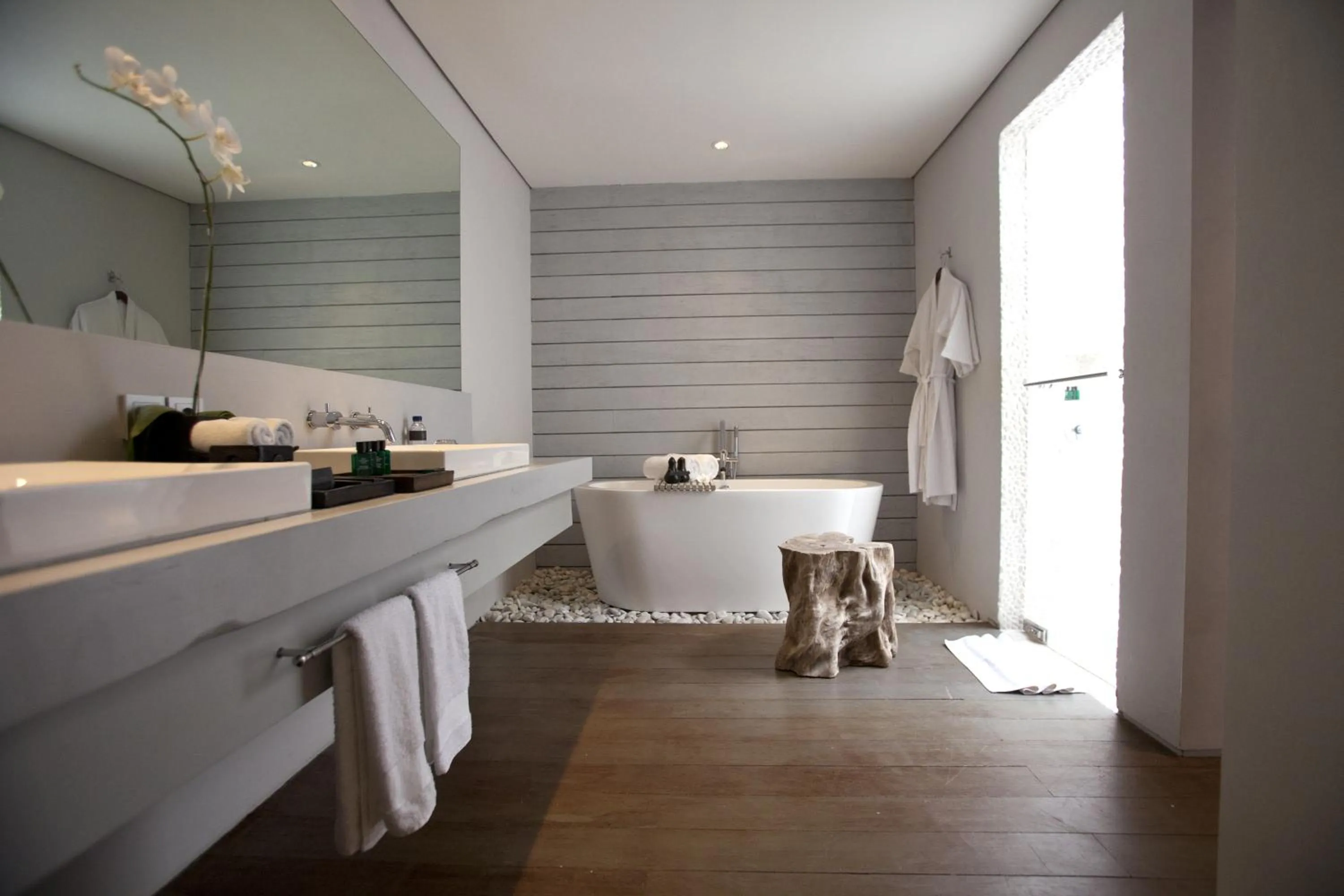 Bathroom in 5-Star Boutique Hotel The Lombok Lodge