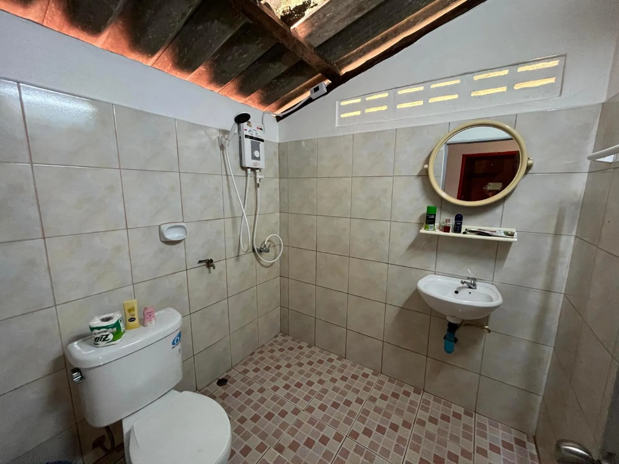 Toilet in AoPong Resort