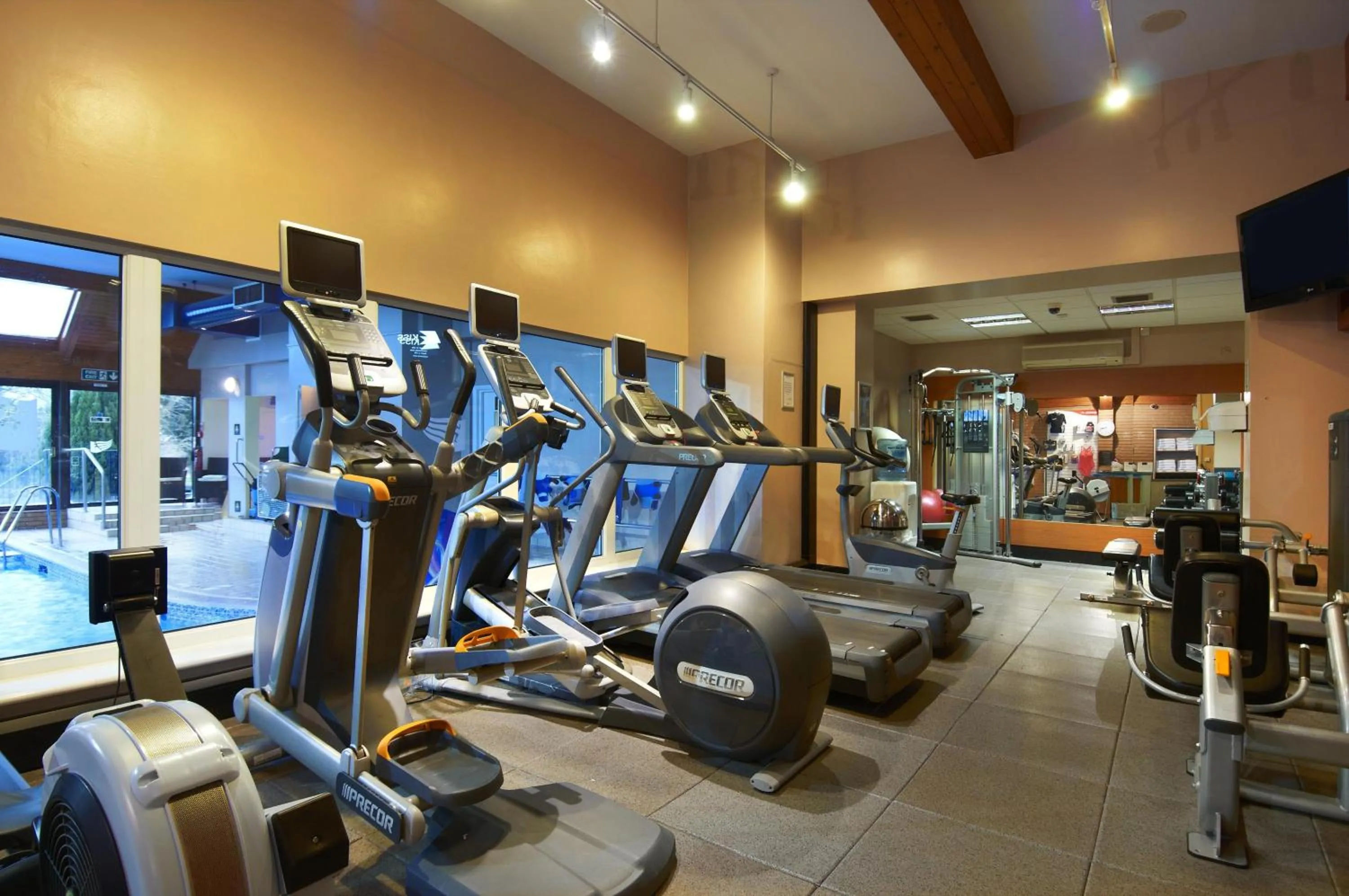 Fitness centre/facilities in Avisford Park Hotel
