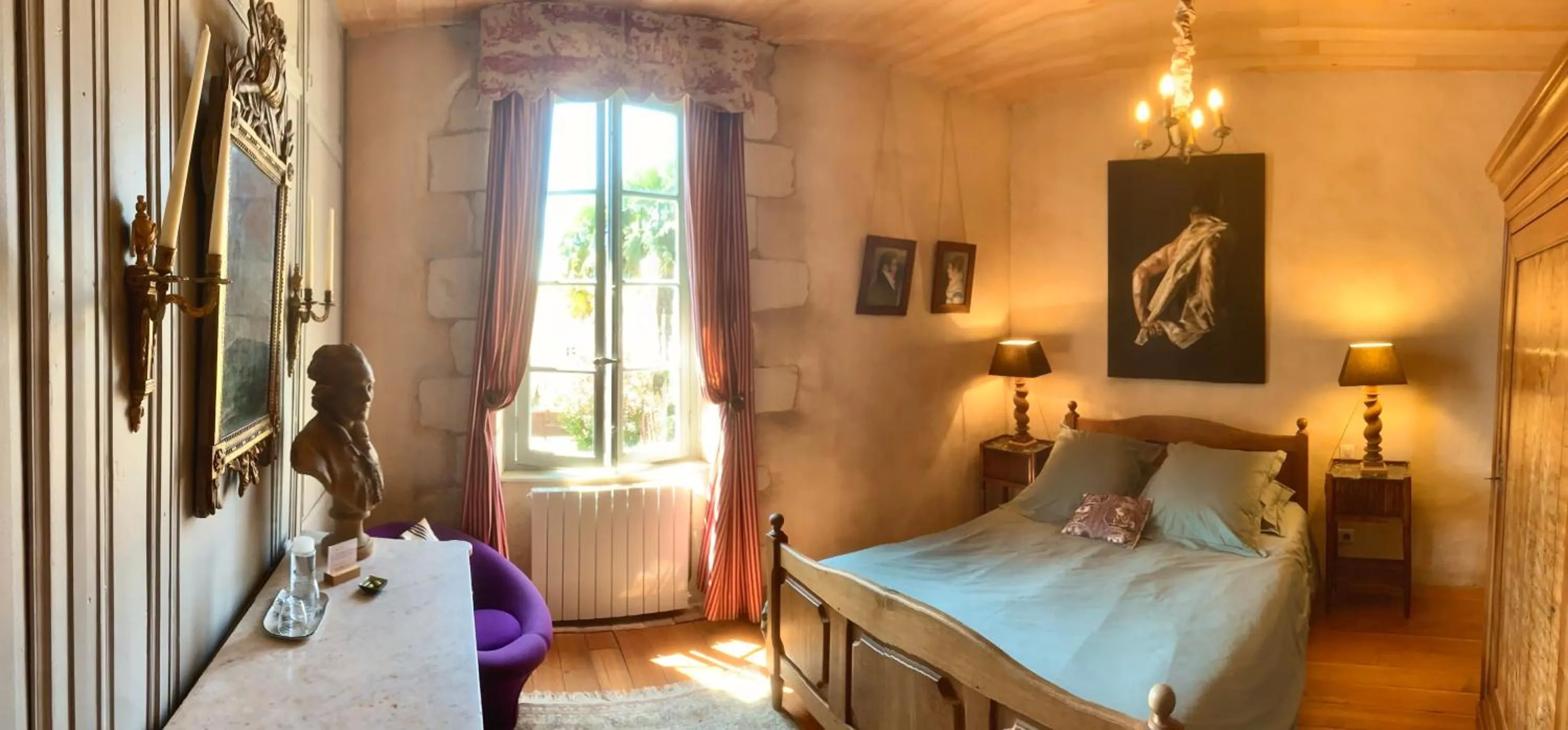 Bed in Chambres d'hôtes La Borderie du Gô près de La Rochelle - Nieul