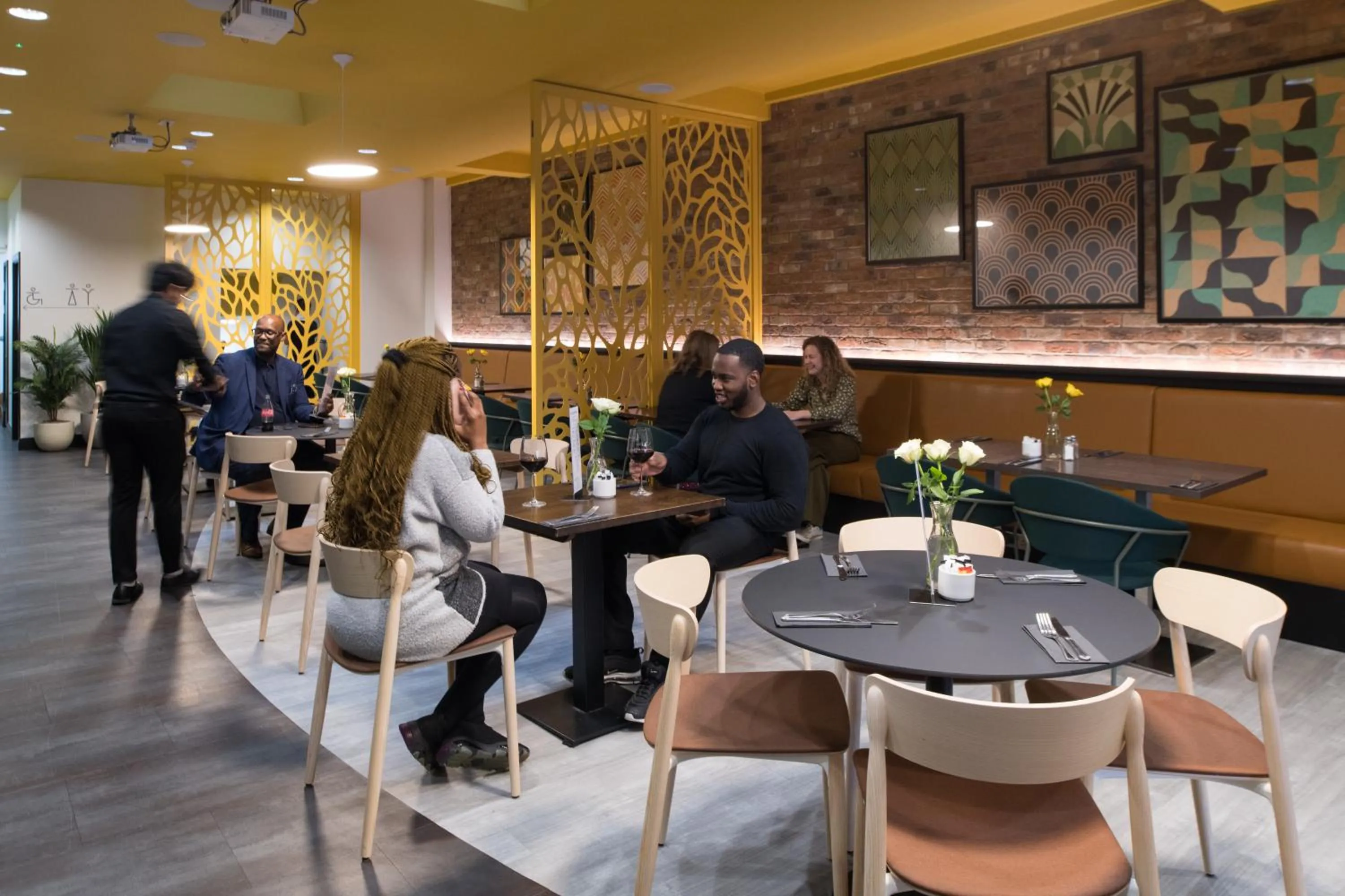 Restaurant/places to eat in The Wesley Euston