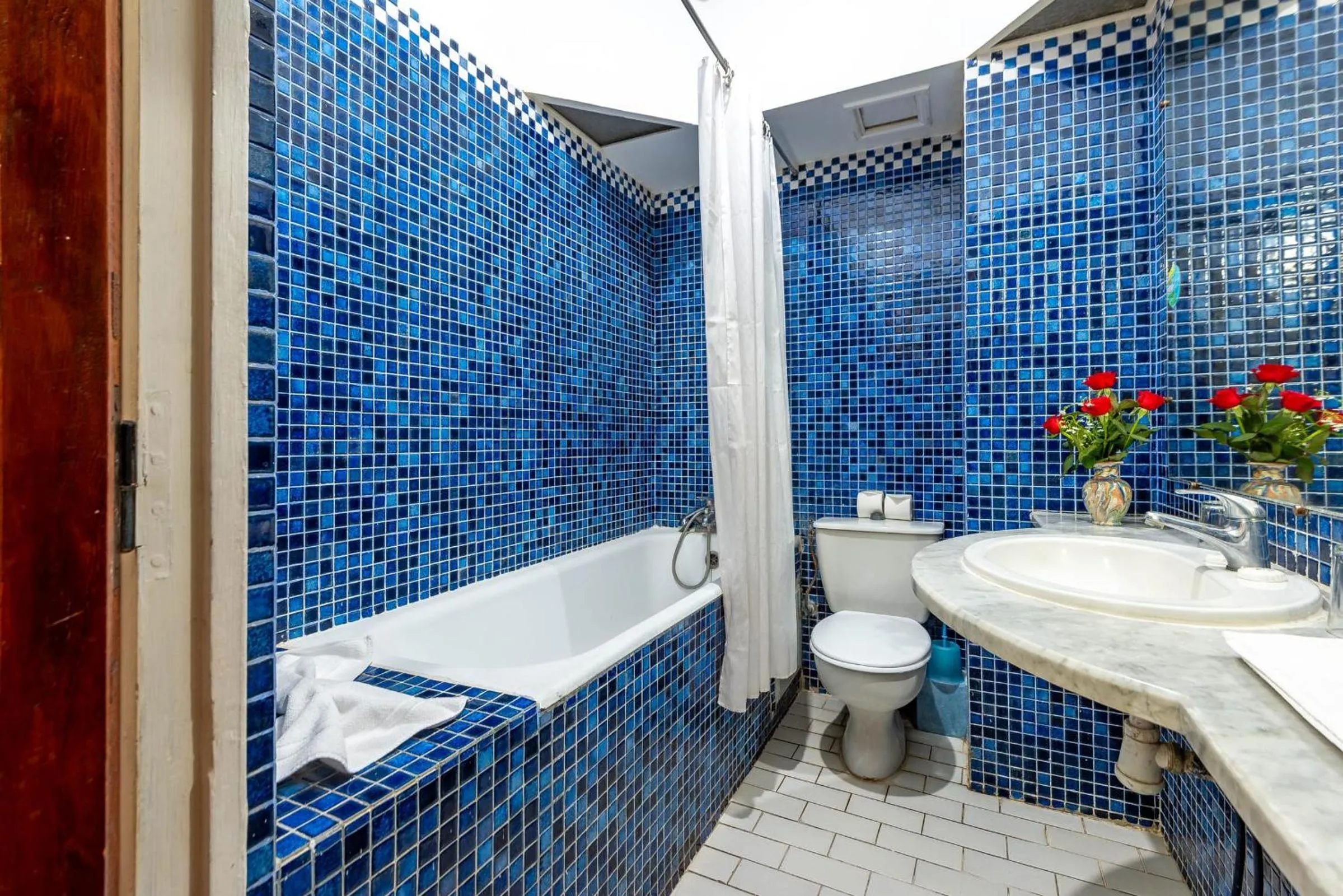 Shower in Hotel Oudaya & Spa