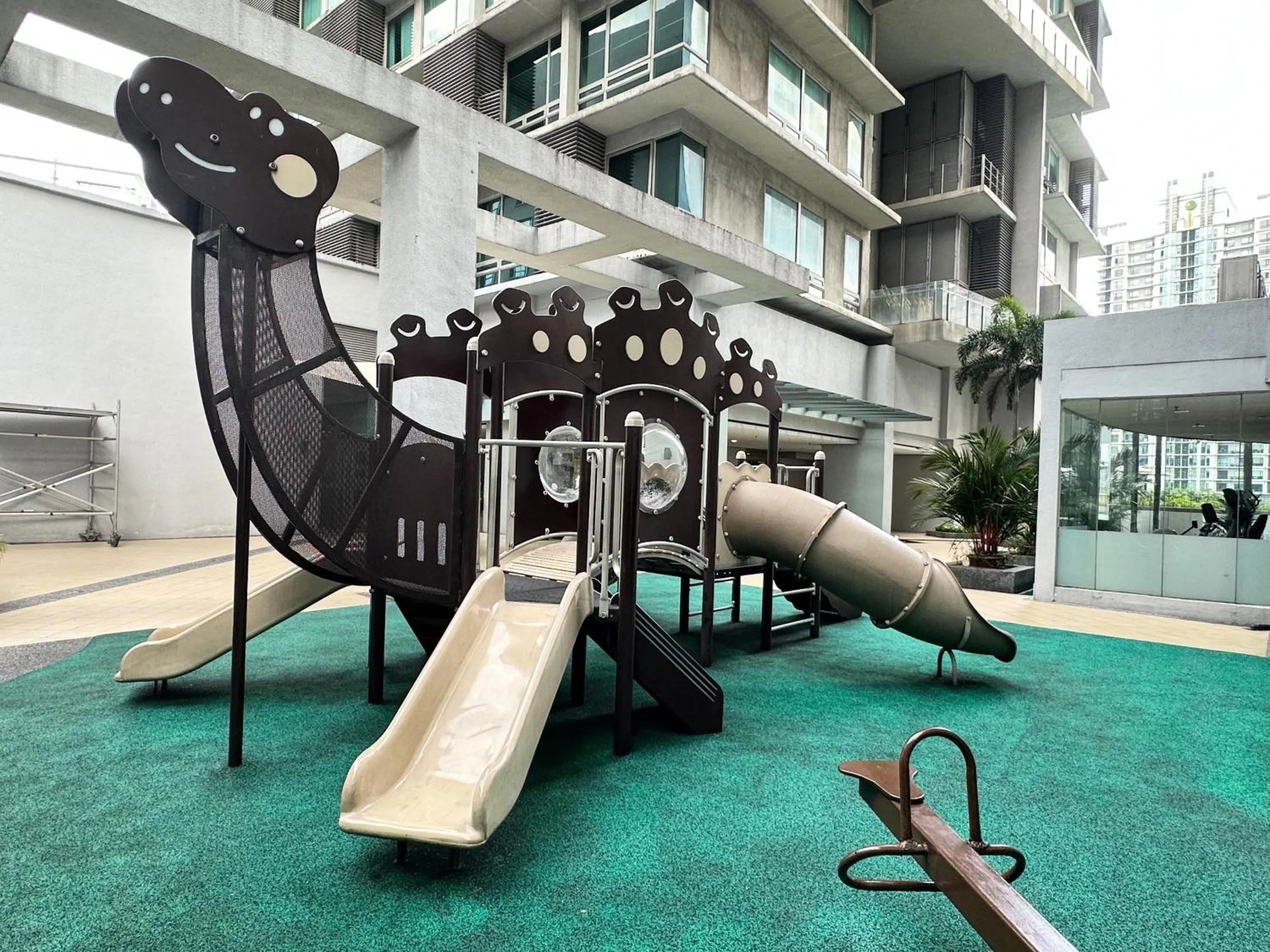 Children play ground in Urban Suites @ Swiss Garden Residence