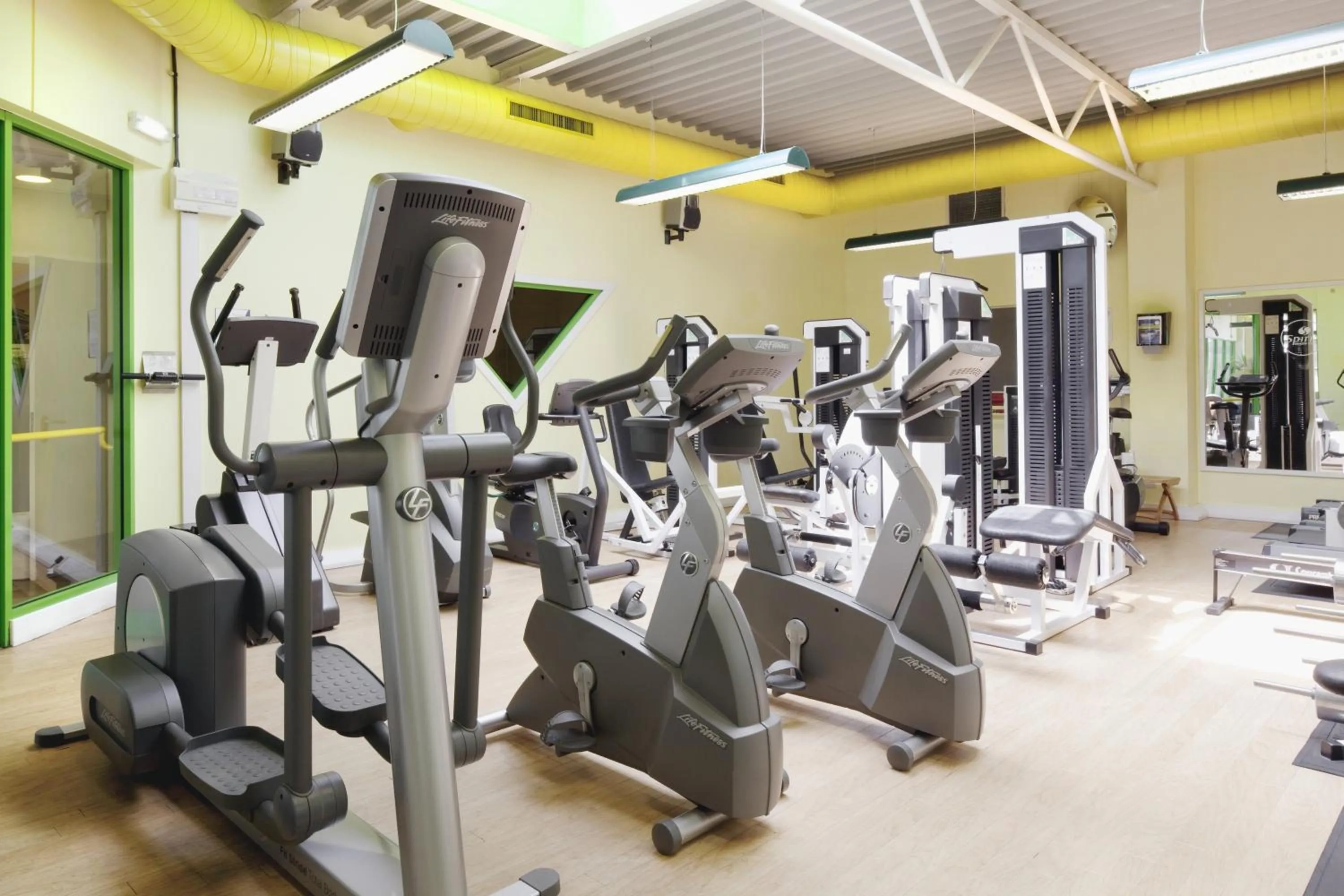Fitness centre/facilities in Holiday Inn Stoke on Trent M6 Jct15 by IHG