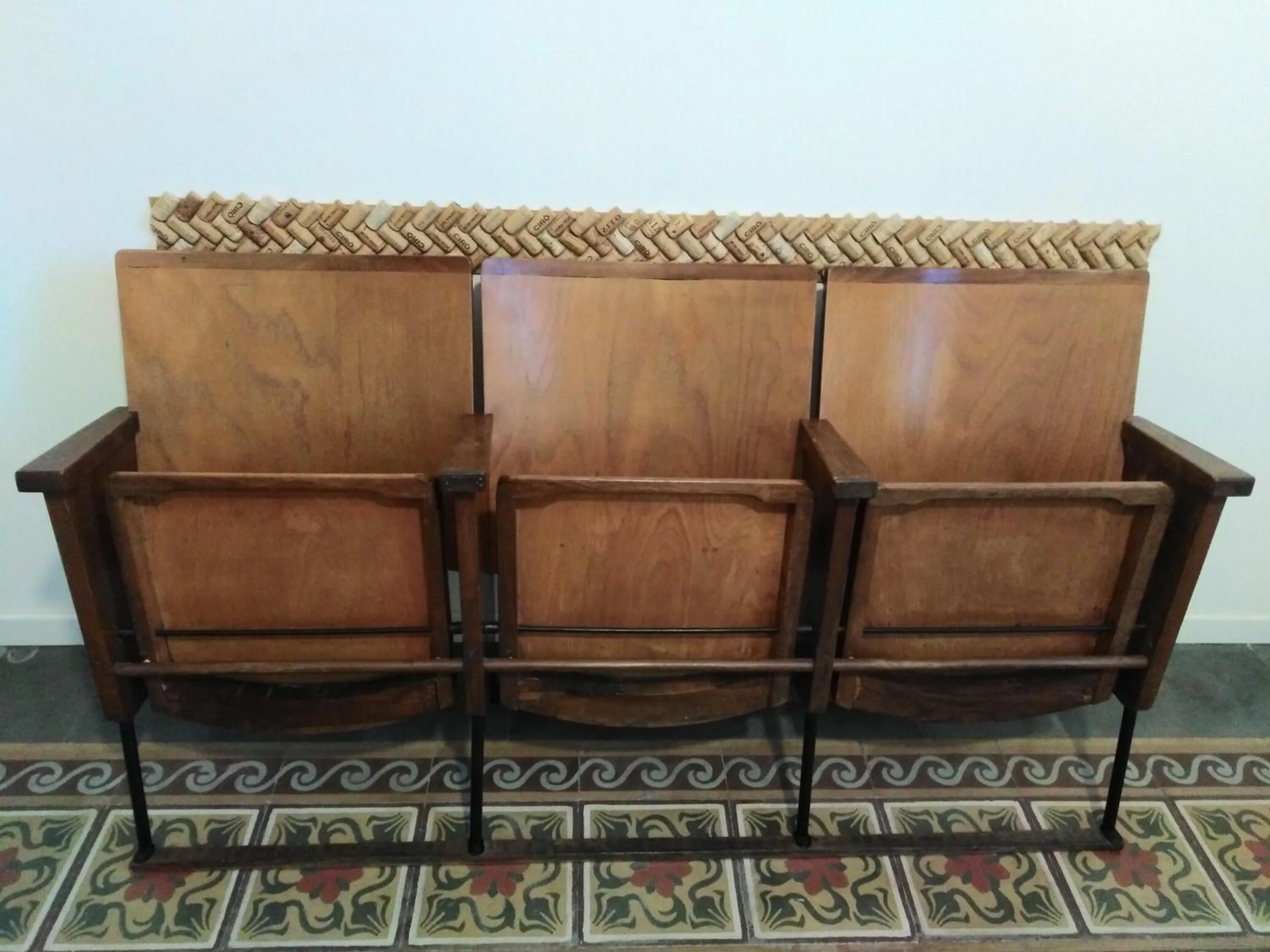 Living room in Déjà Vu