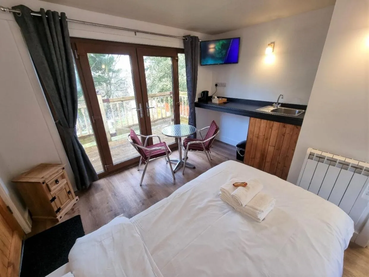 Bedroom in Roy Bridge Hotel