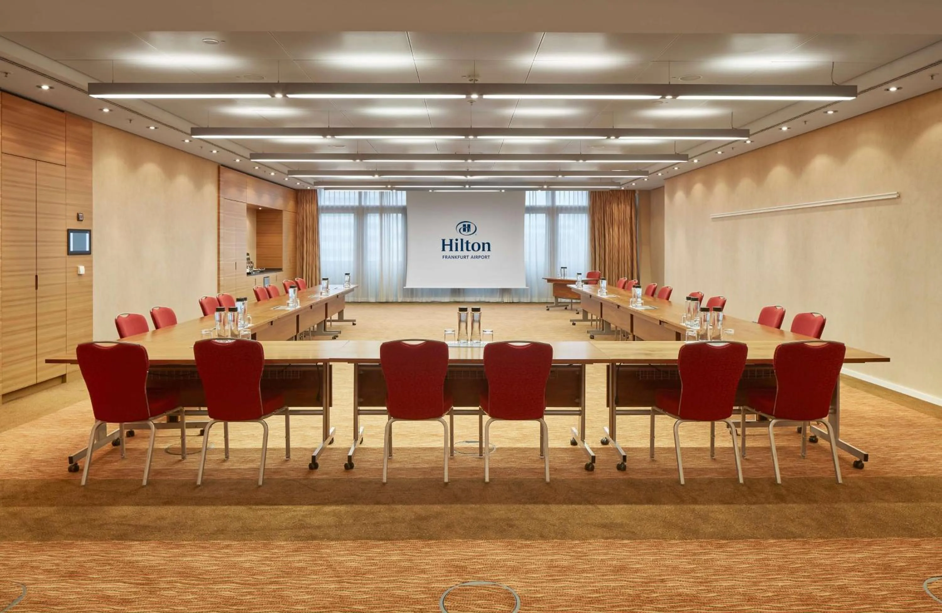 Meeting/conference room in Hilton Frankfurt Airport
