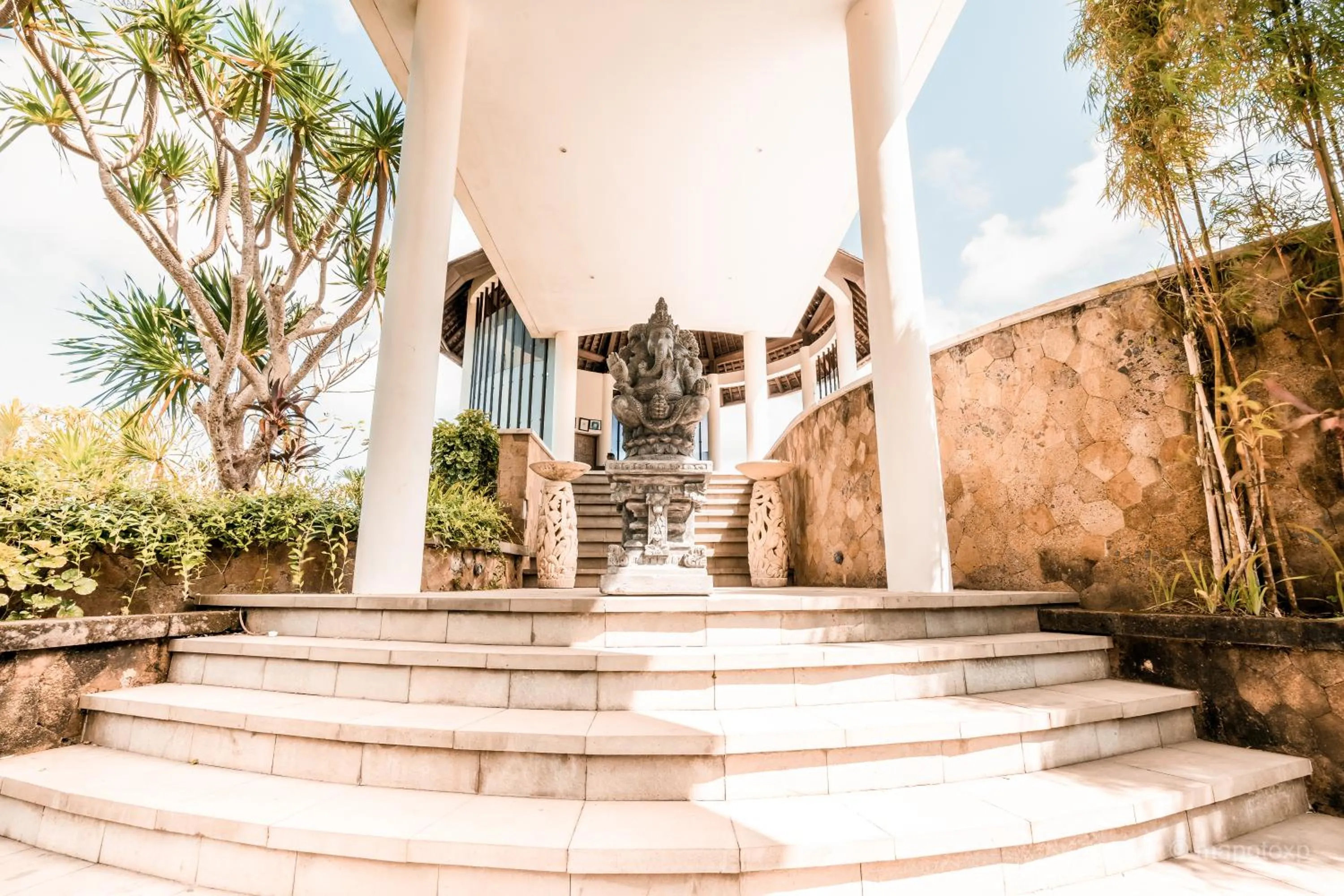 Property building in Mahagiri Villas & Spa Dreamland