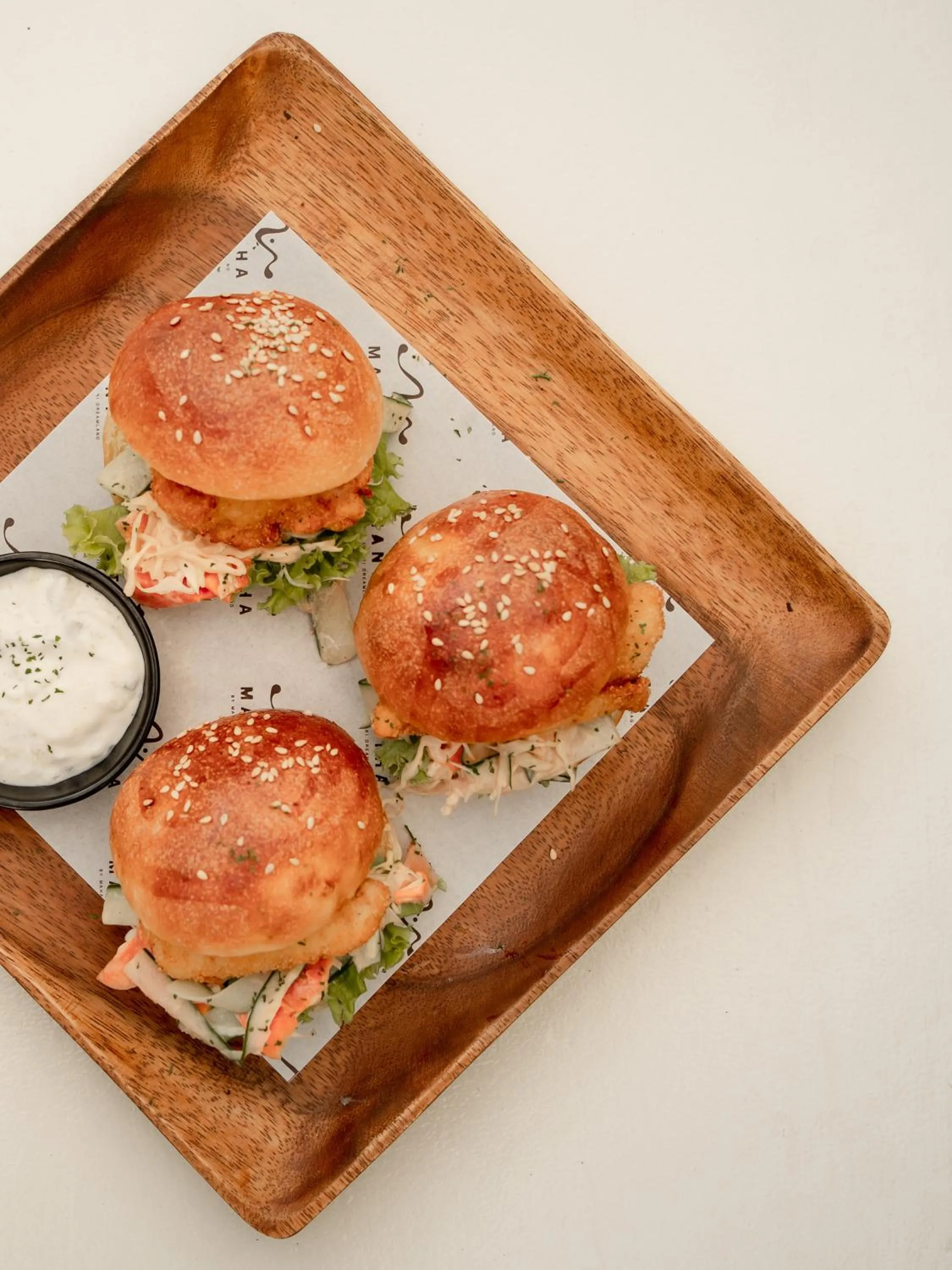 Restaurant/places to eat in Mahagiri Villas & Spa Dreamland