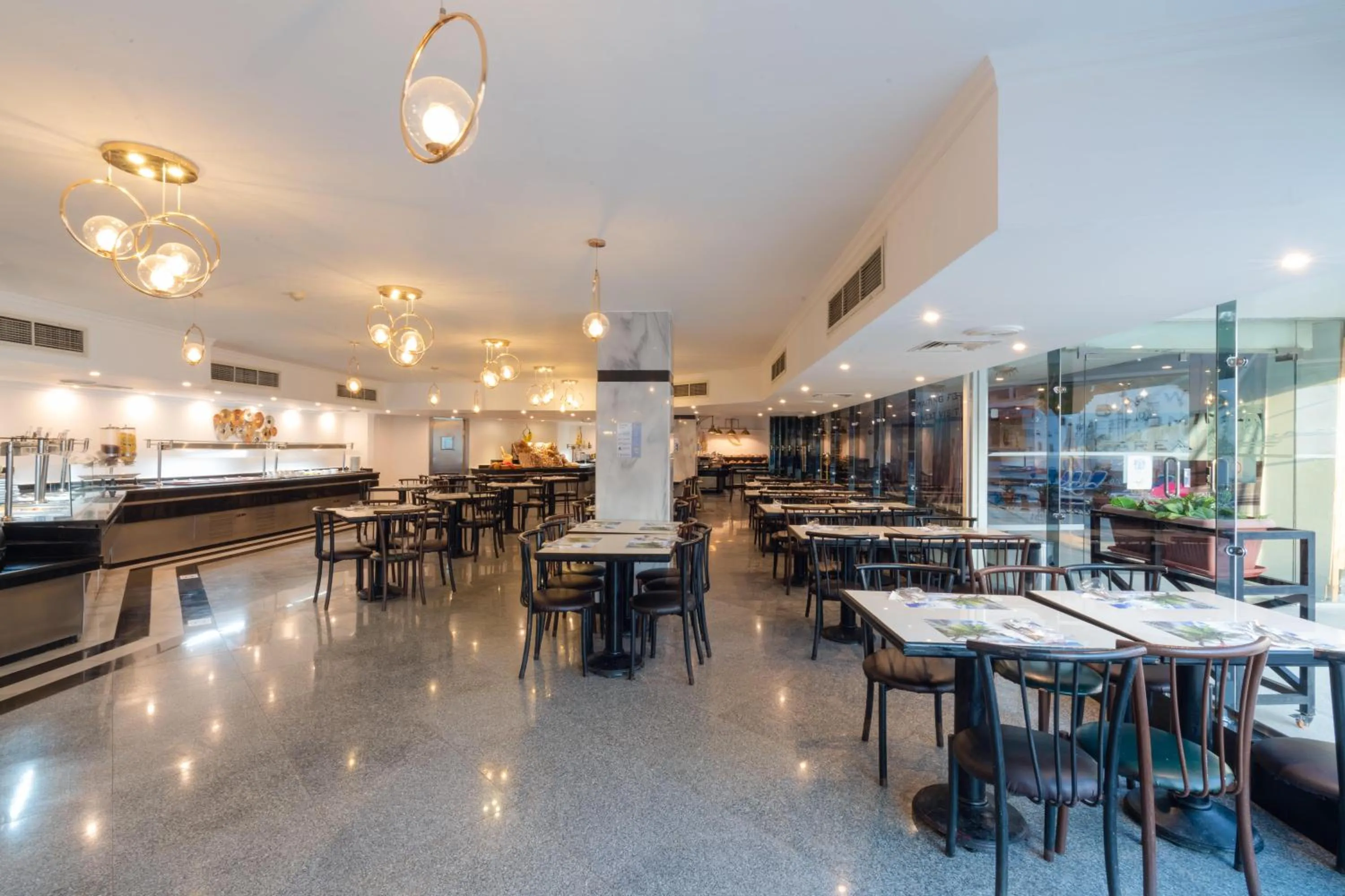 Restaurant/places to eat in MinaMark Beach Resort for Families and Couples Only