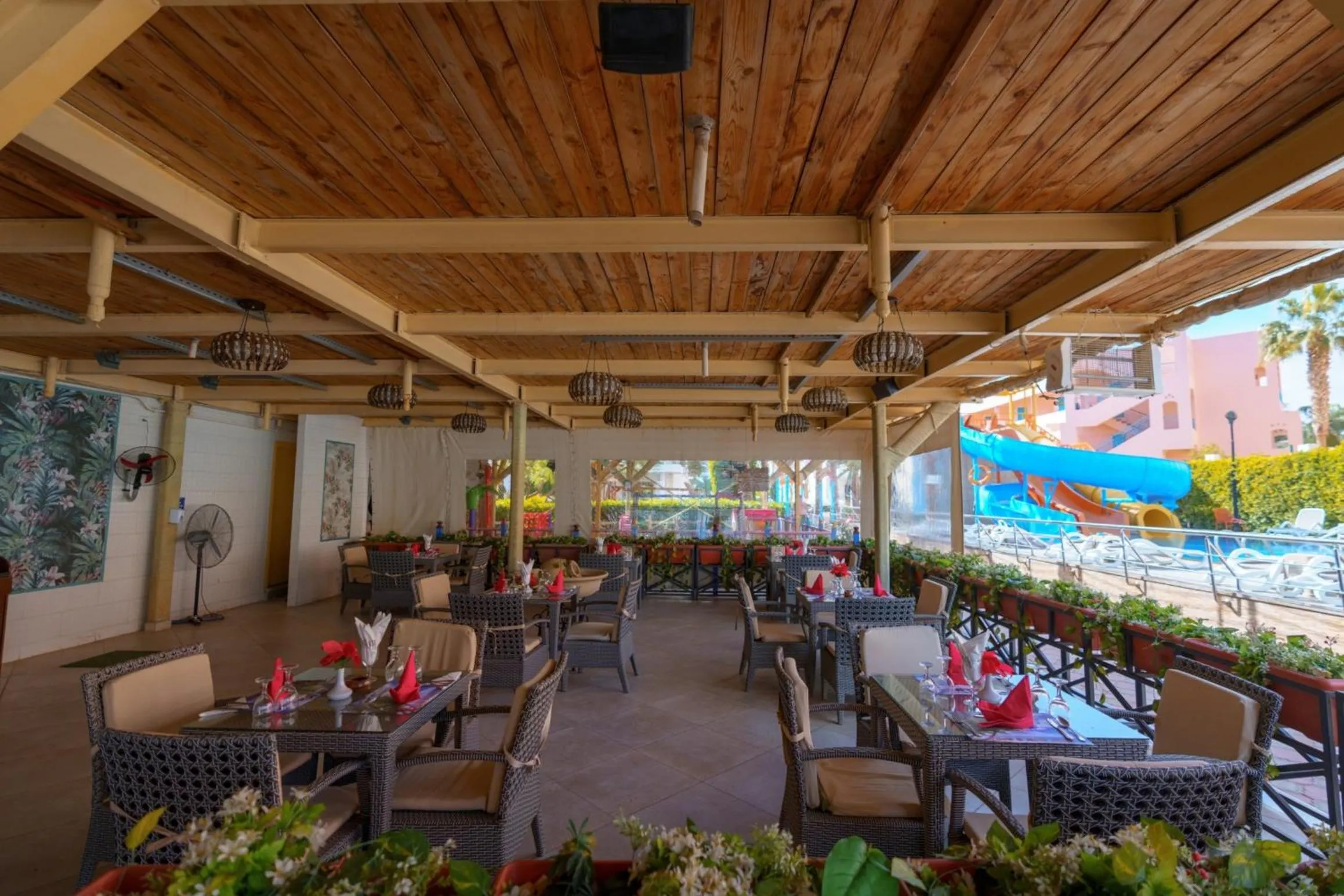 Restaurant/places to eat in MinaMark Beach Resort for Families and Couples Only