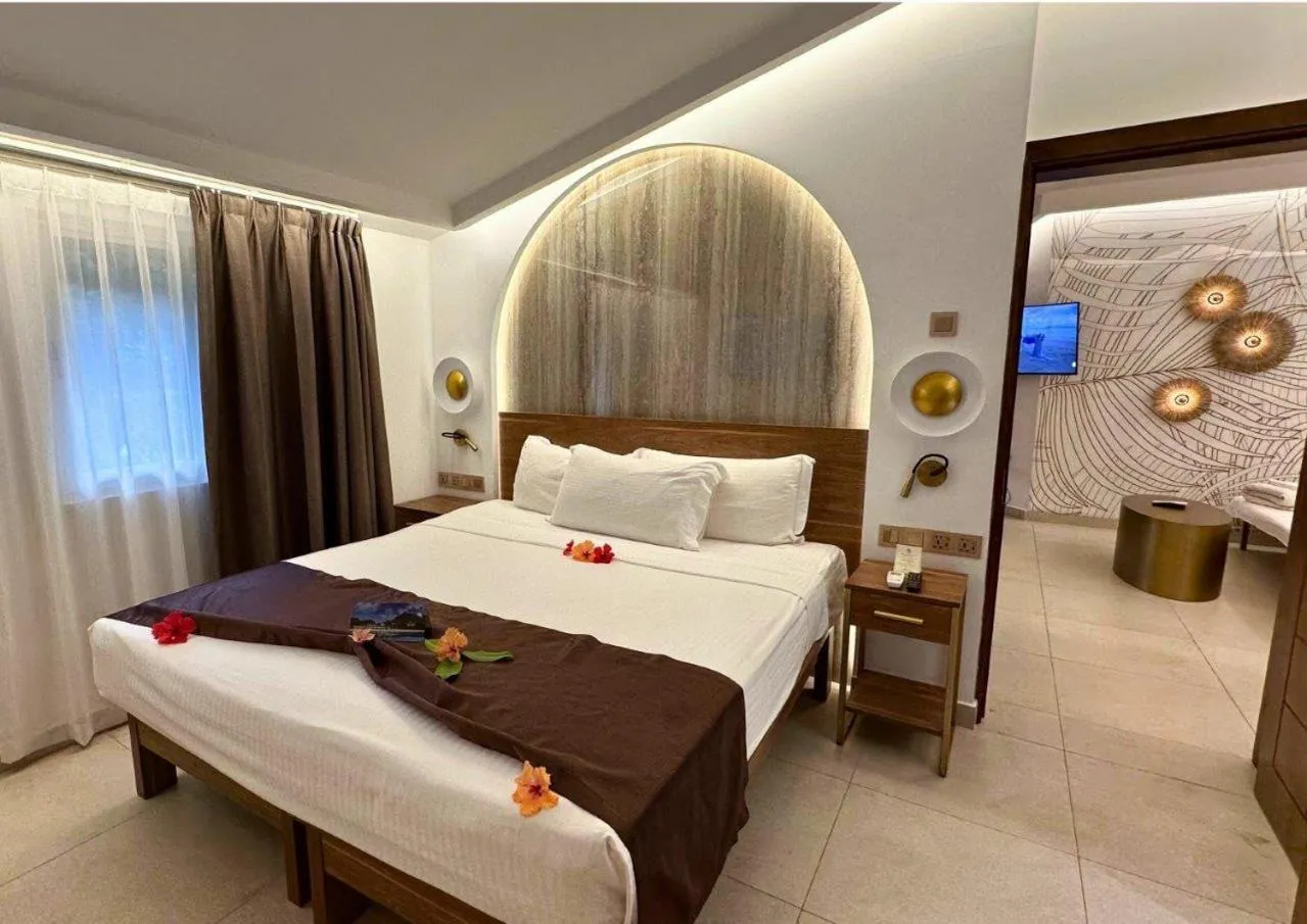 Bed in Coral Strand Smart Choice