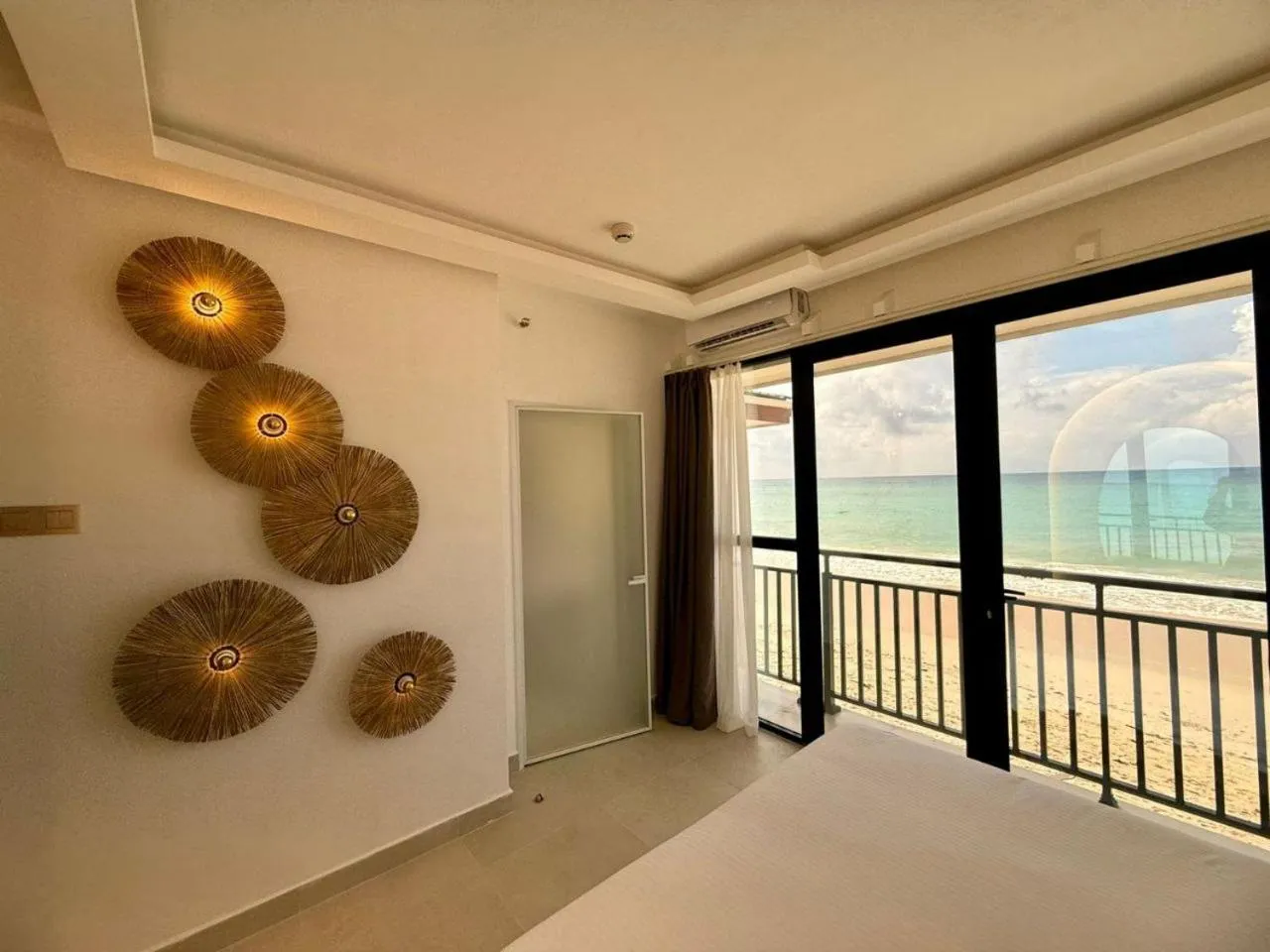 Bed in Coral Strand Smart Choice