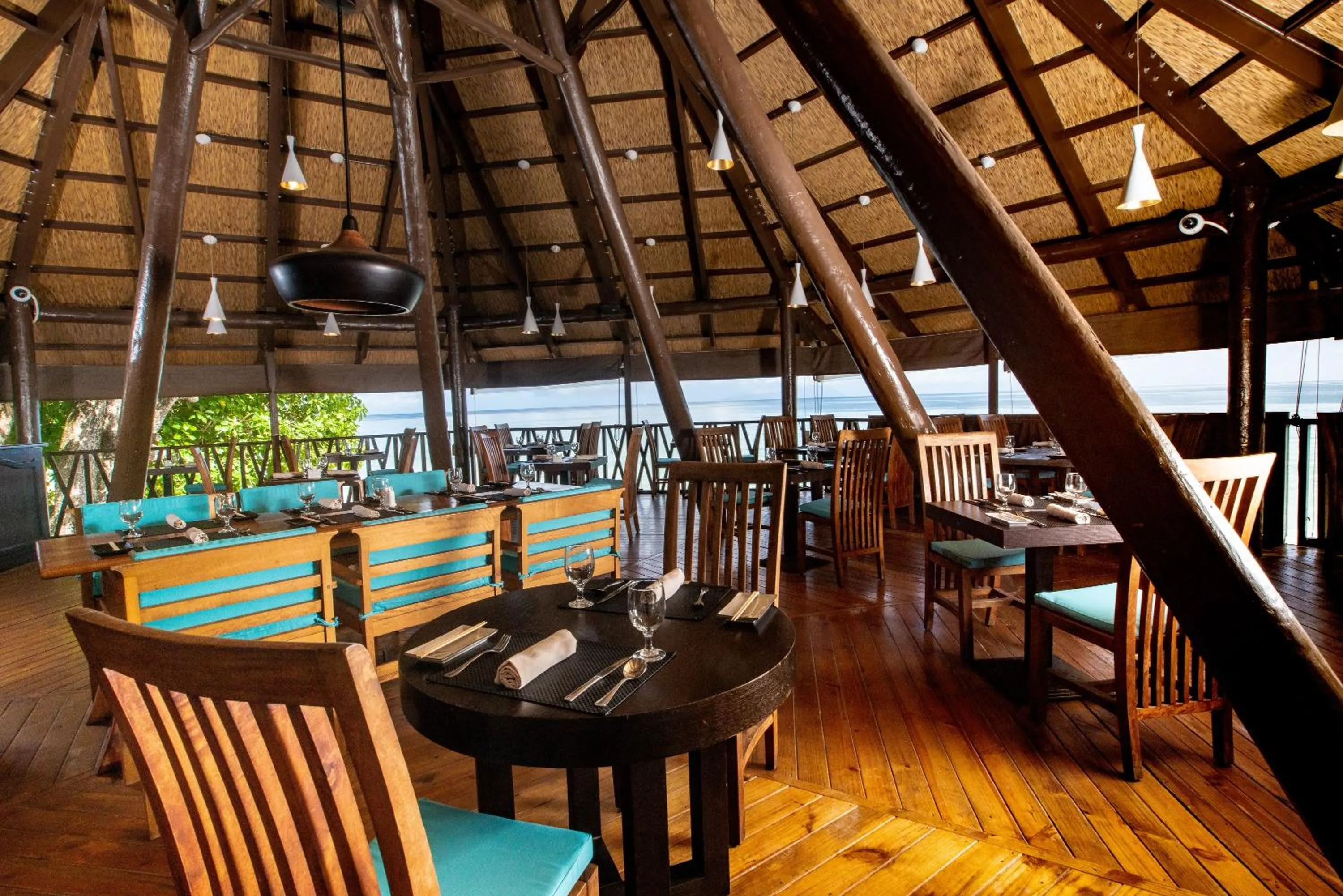 Restaurant/places to eat in Coral Strand Smart Choice