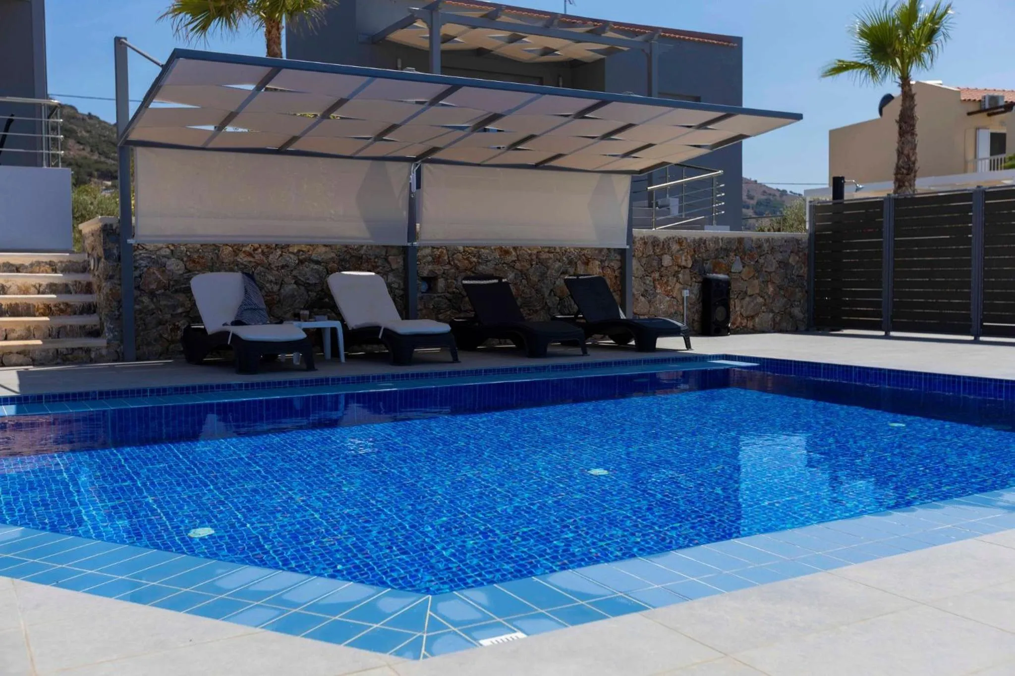 Swimming pool in Electra Villas