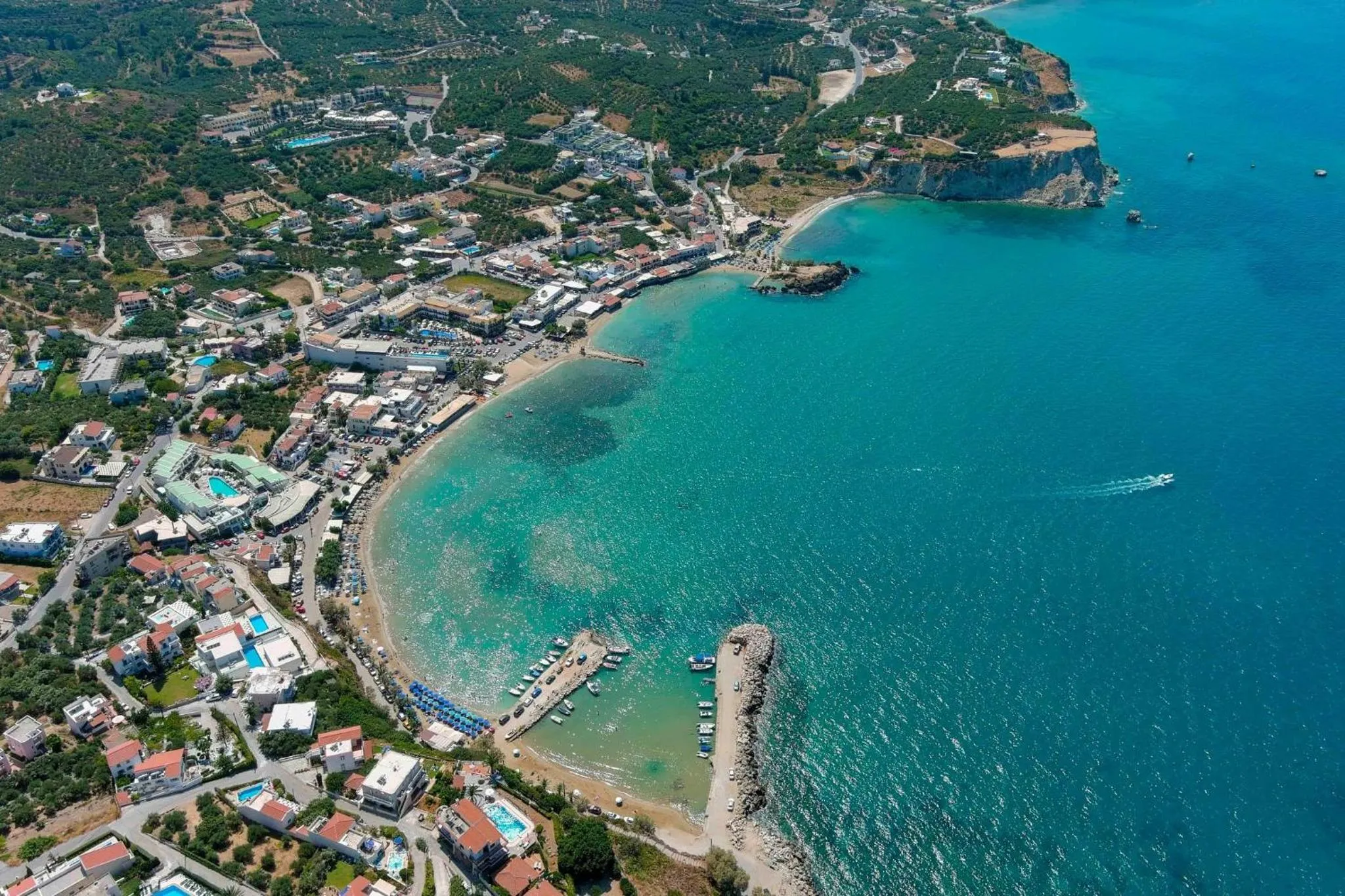 Evening entertainment in Electra Villas