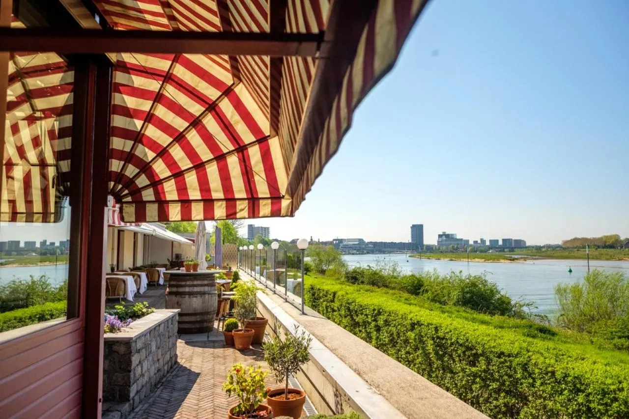 Property building in Valuas