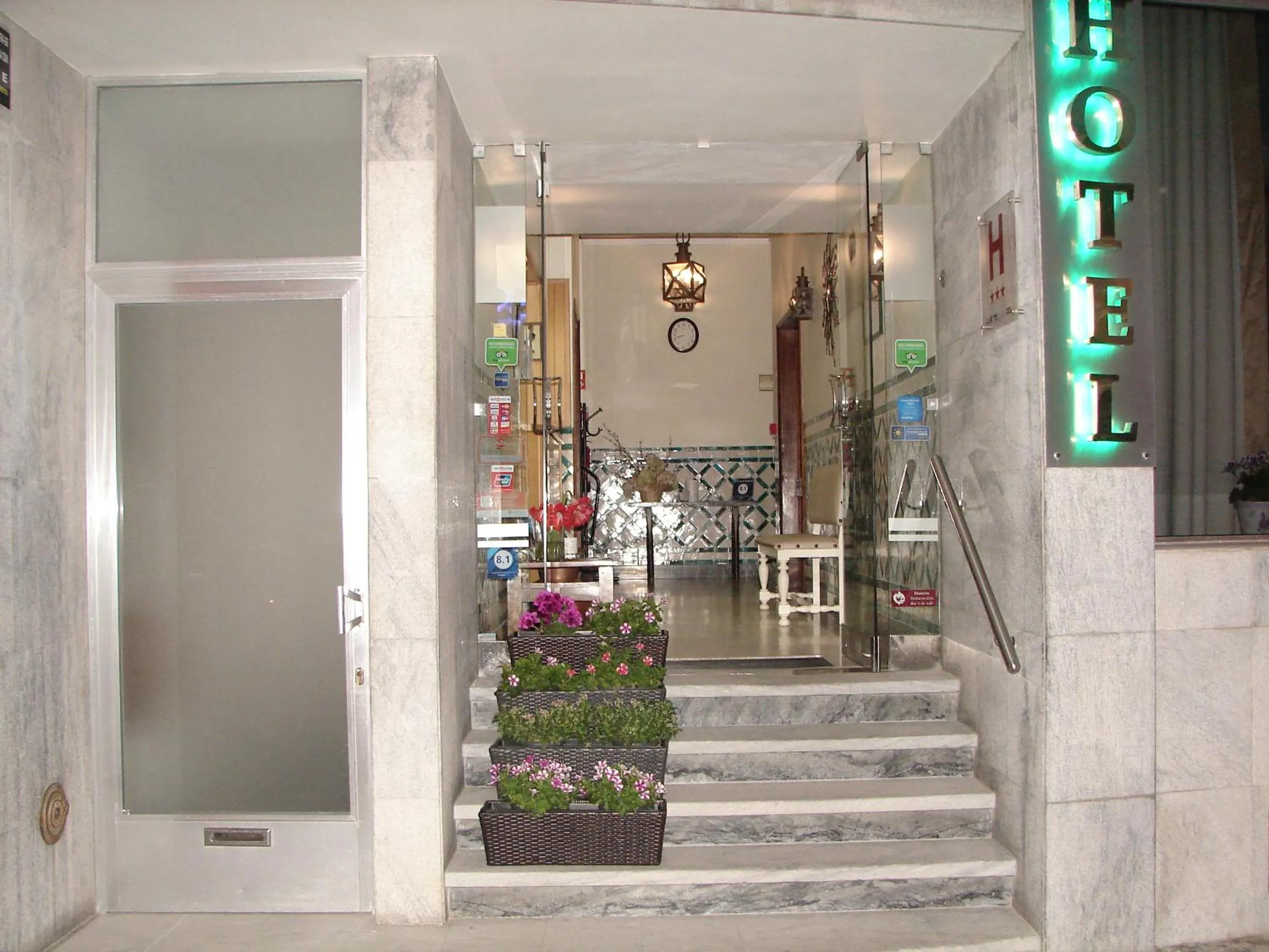 Lobby or reception in Hotel Santa Barbara