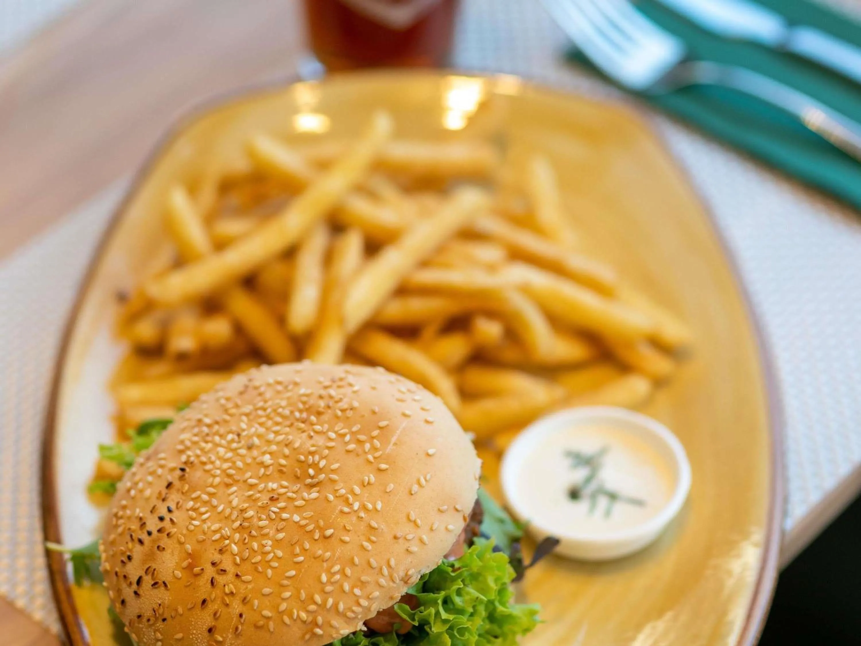 Restaurant/places to eat in ibis Concepcion